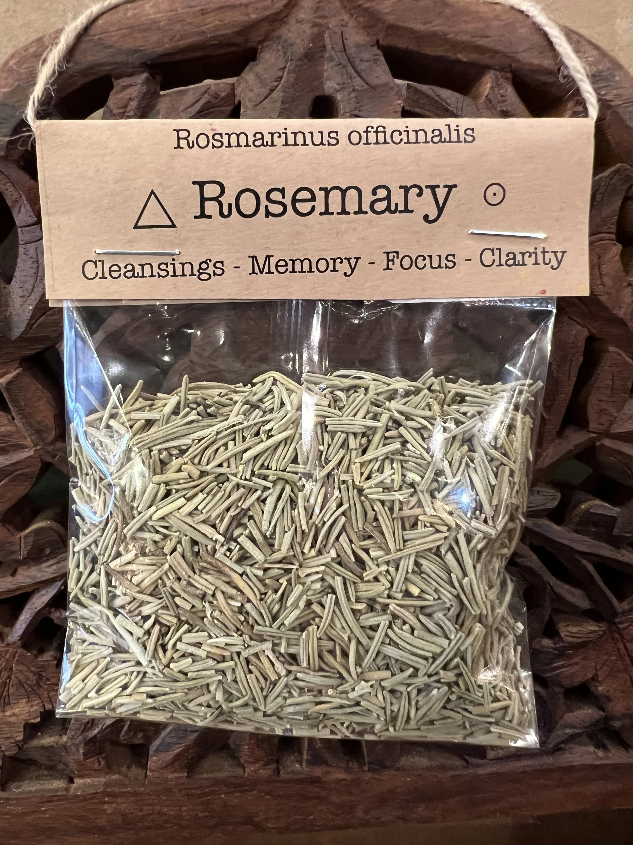 Spellcraft Herbs: Rosemary Leaf