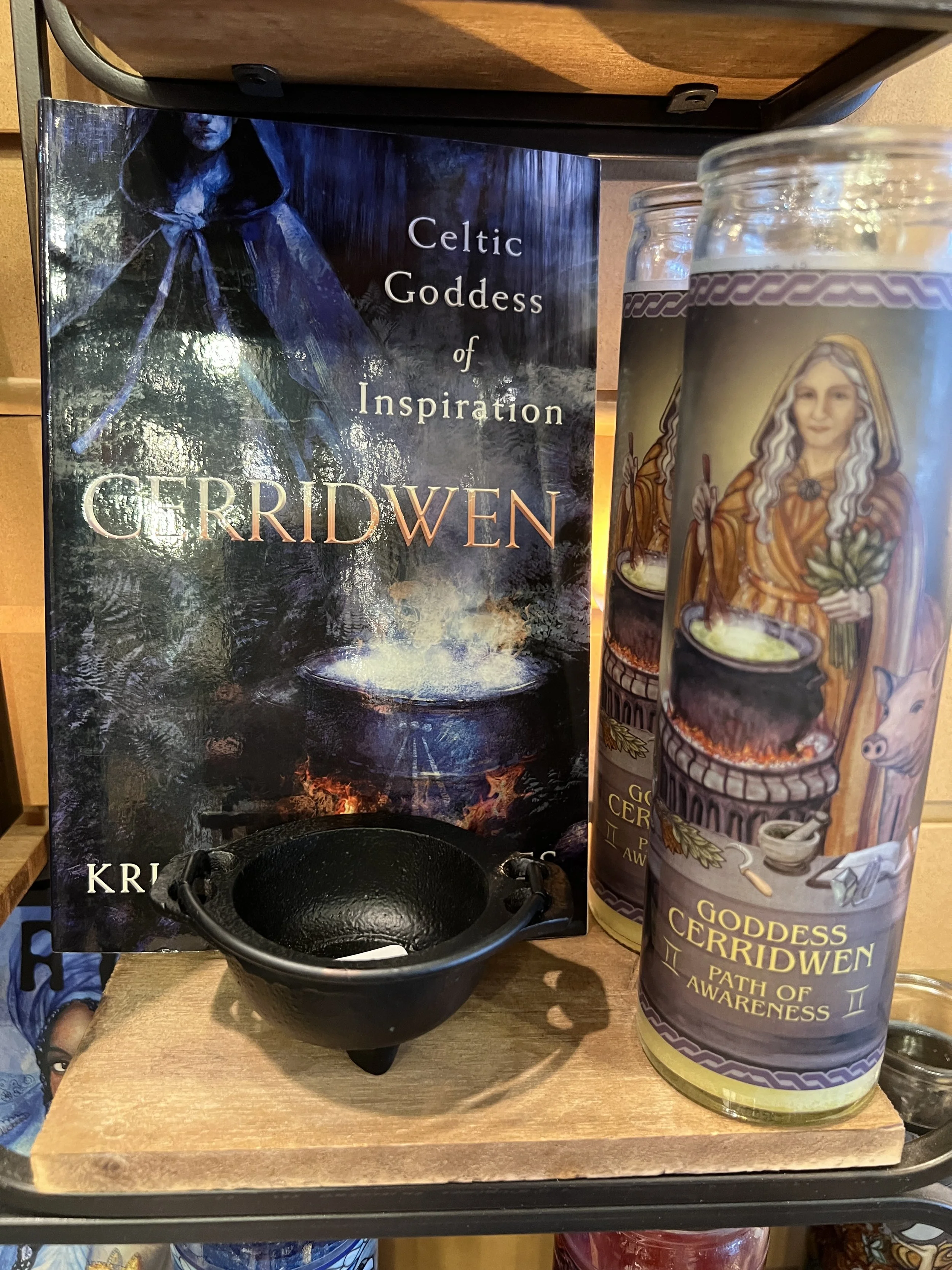Cerridwen Candle DisplayedJPG.JPG