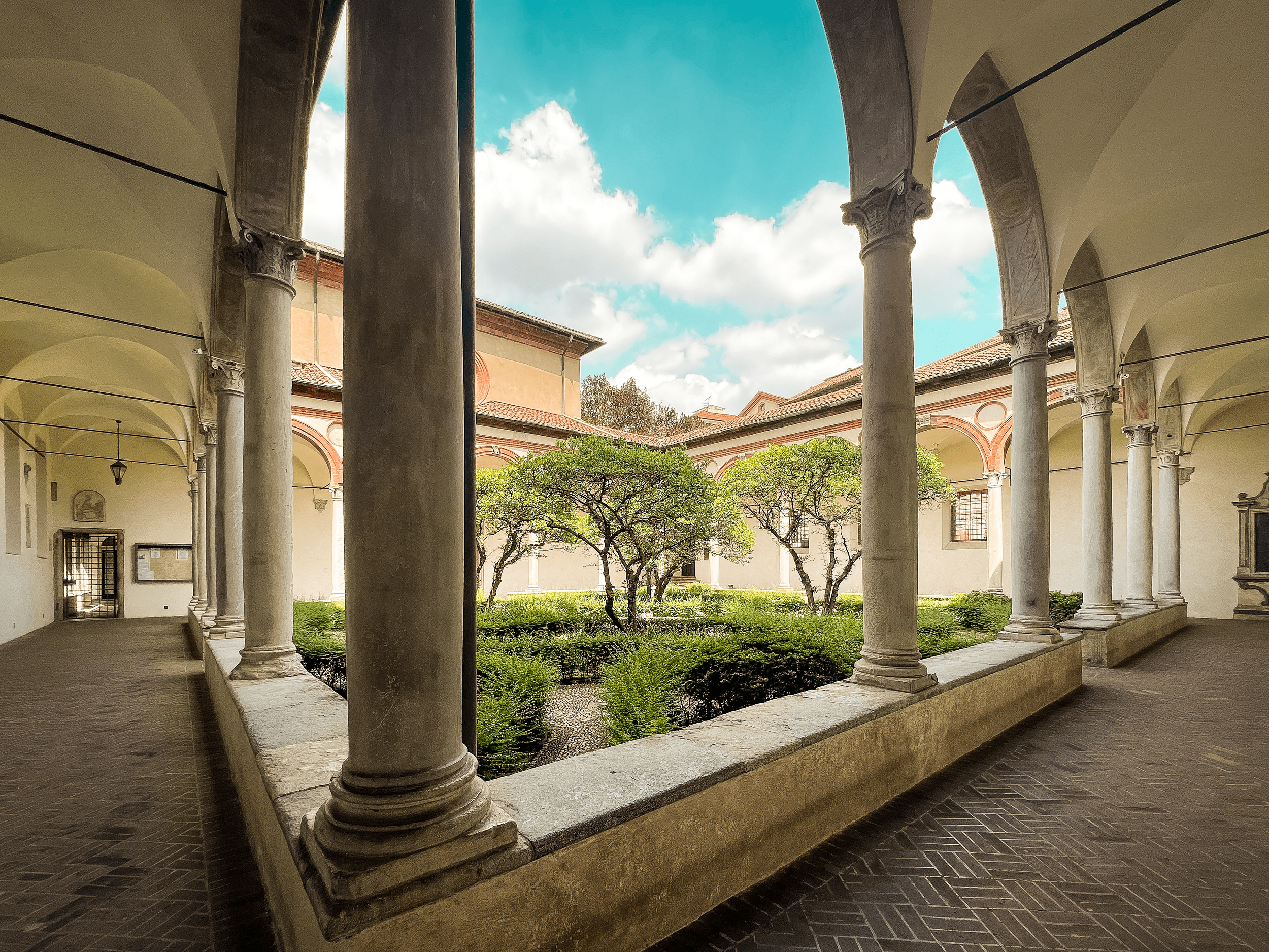 cloister-2563-min.png