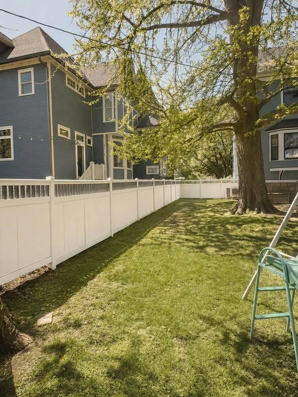 Before: a soggy strip of struggling turf along this Oak Park fence line wasn’t doing much besides collecting mud and frustration. Time to turn an awkward shady side yard into something intentional. 🌿