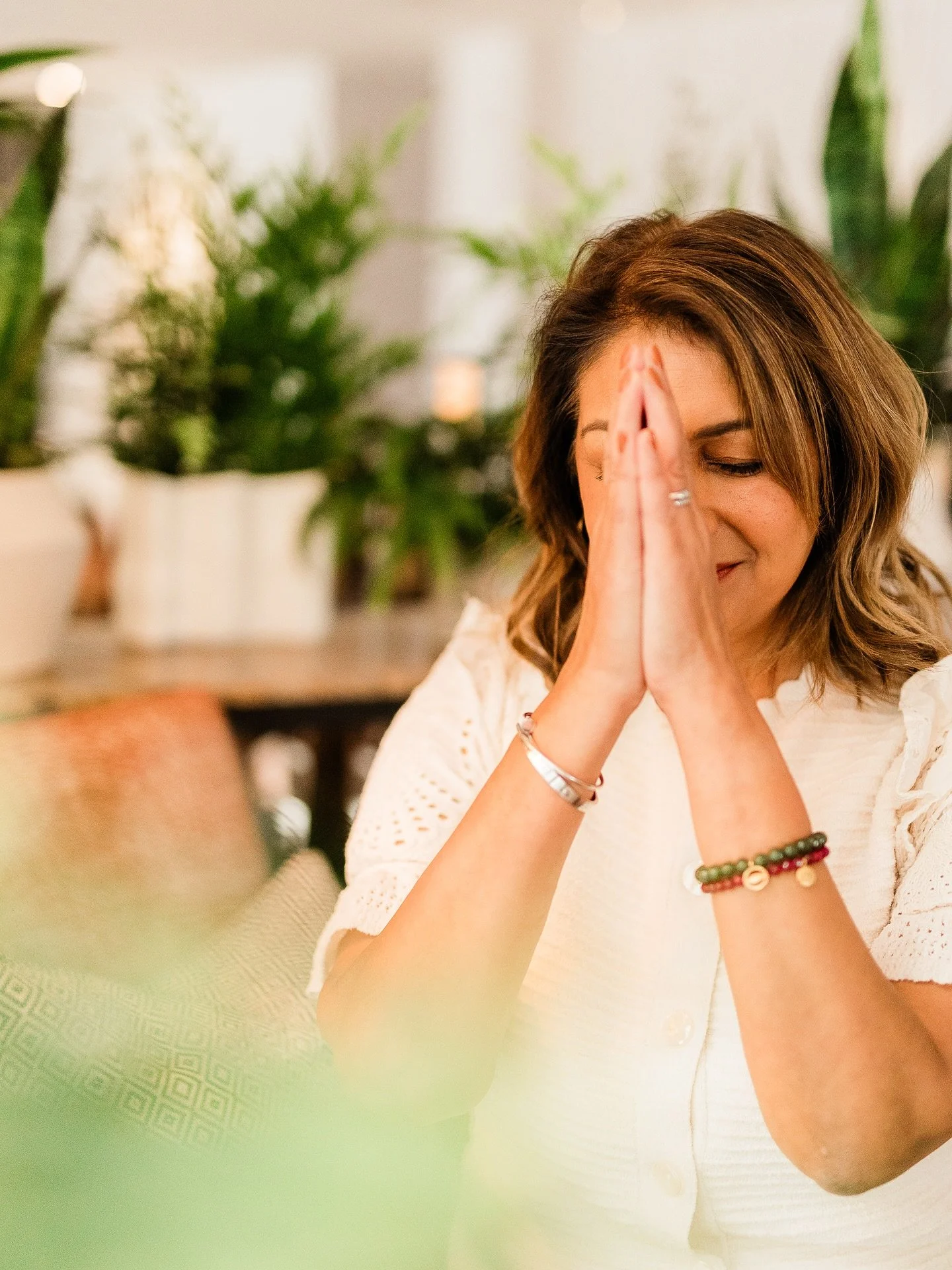 &ldquo;Breath is the bridge which connects life to consciousness, which unites your body to your thoughts. Whenever your mind becomes scattered, use your breath as the means to take hold of your mind again.&rdquo; Thich Nhat Hanh Thank you @kikamitch