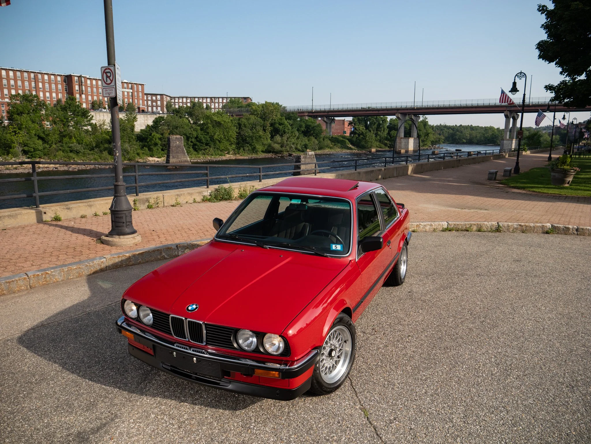 E30 325E (21).jpg