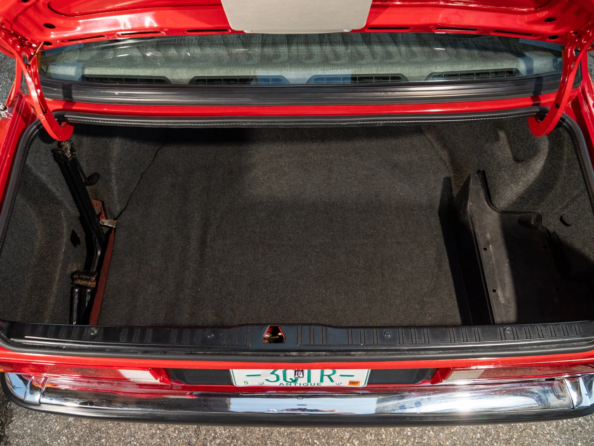 E30 325E (397).jpg