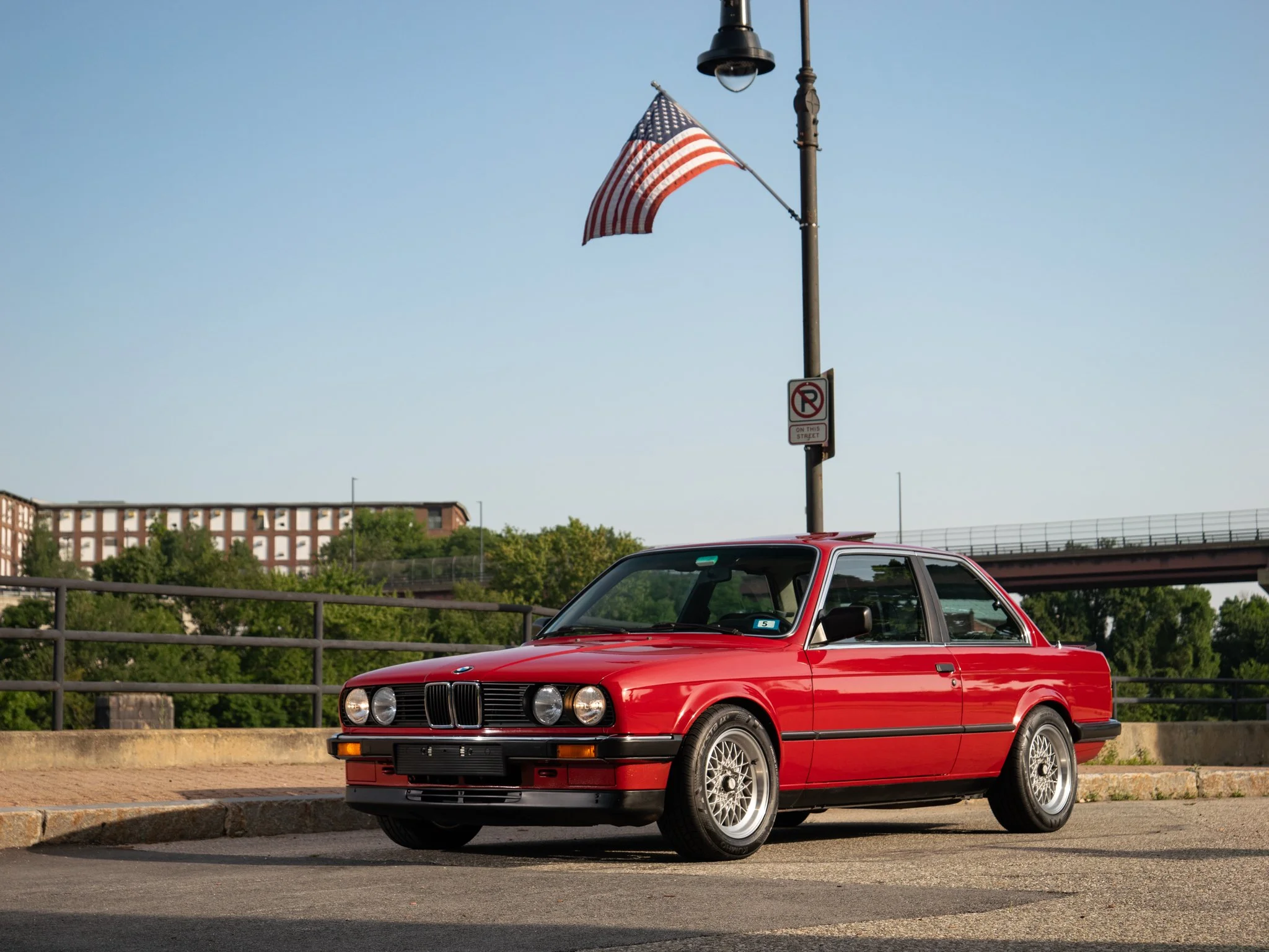 E30 325E (7).jpg