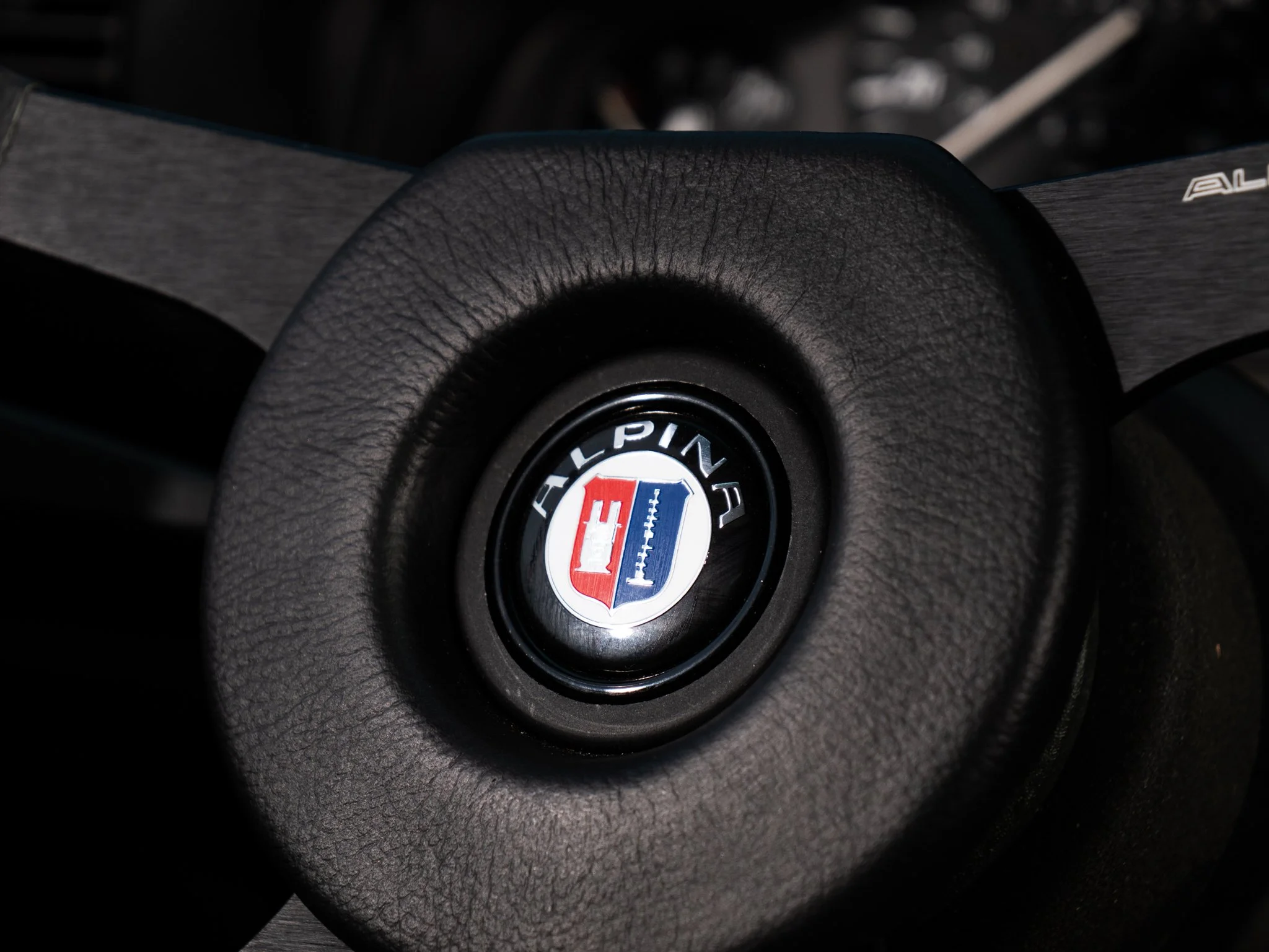 E30 325E (216).jpg