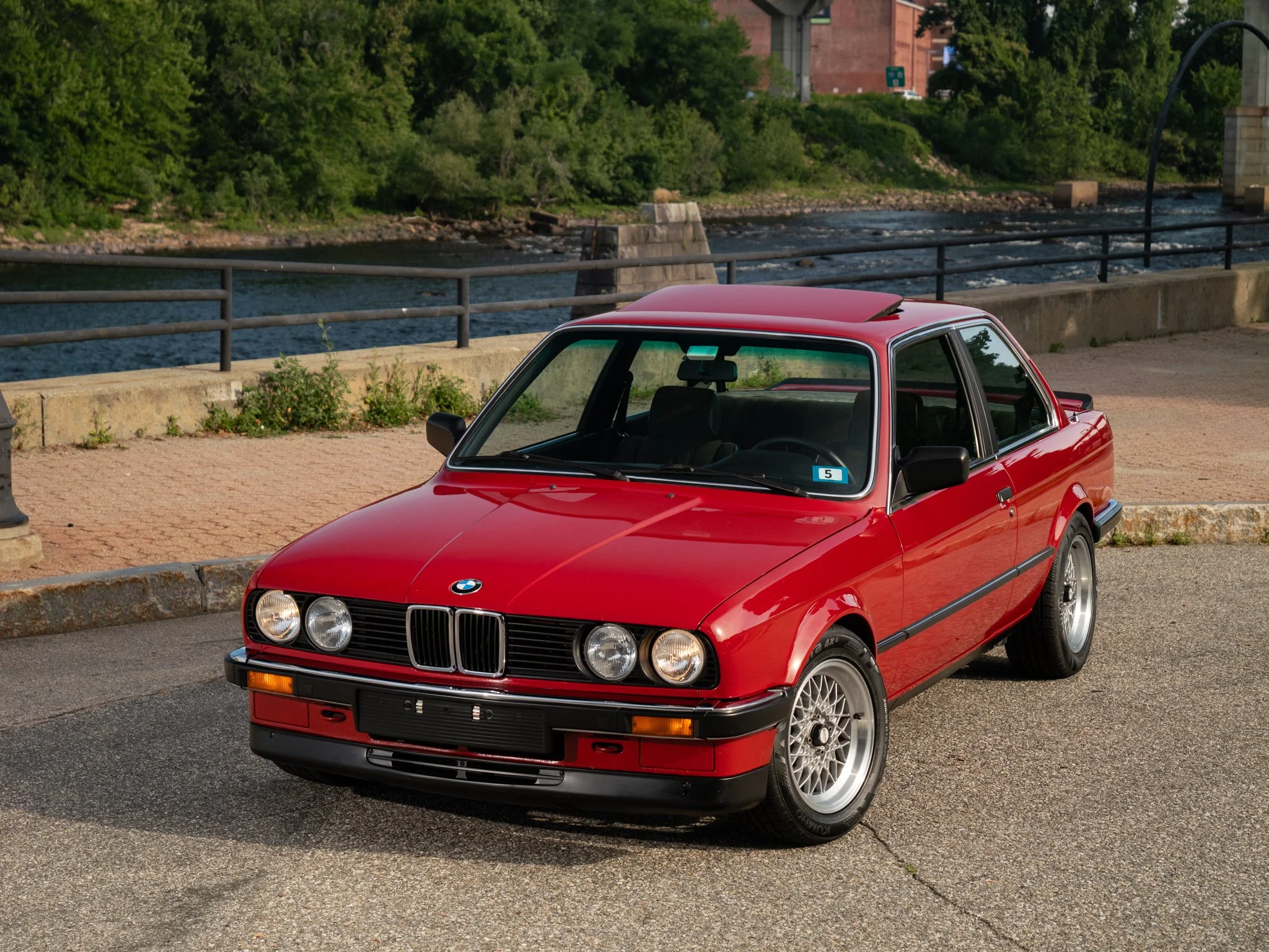 E30 325E (15).jpg