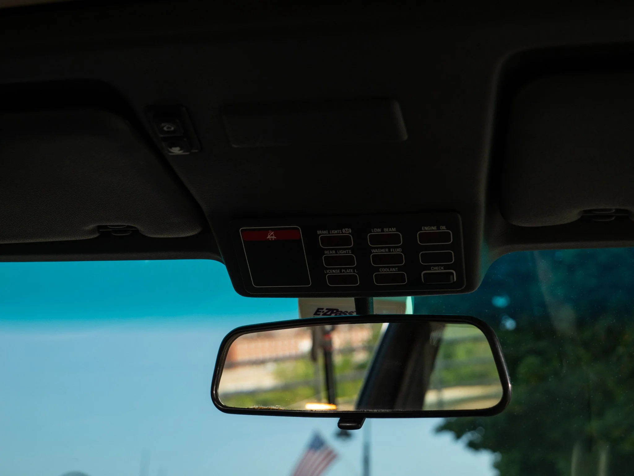 E30 325E (222).jpg