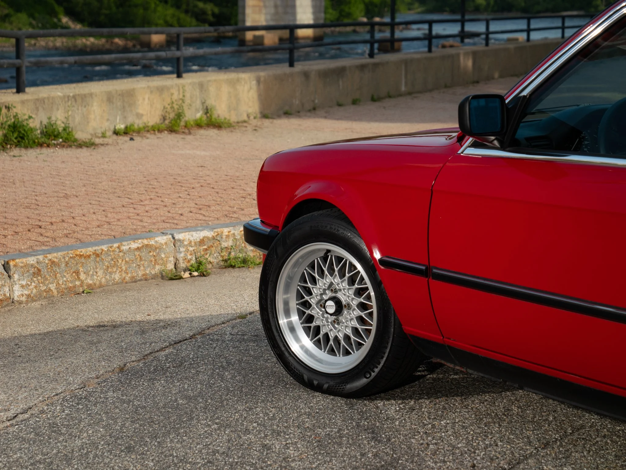 E30 325E (100).jpg
