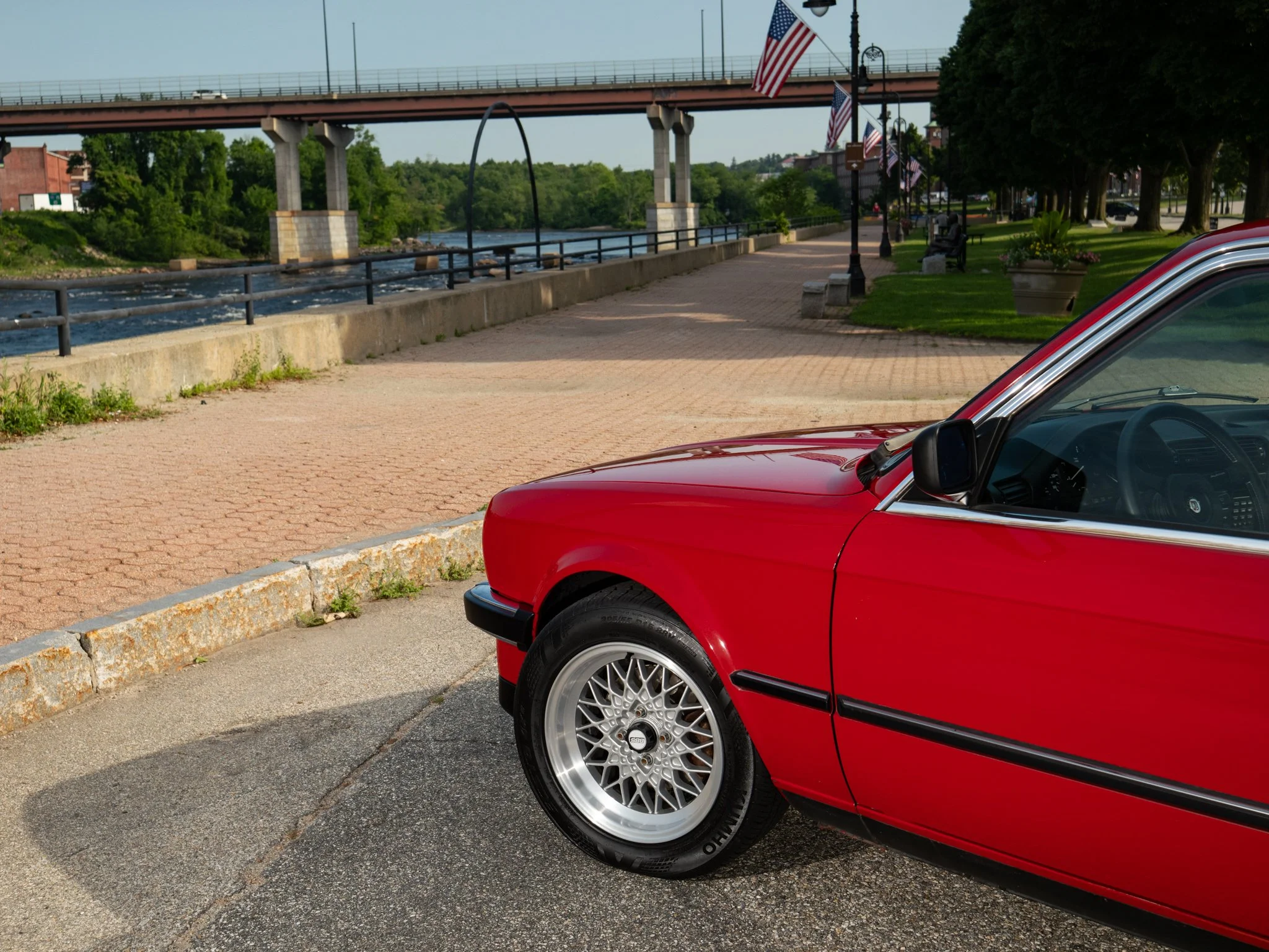 E30 325E (106).jpg