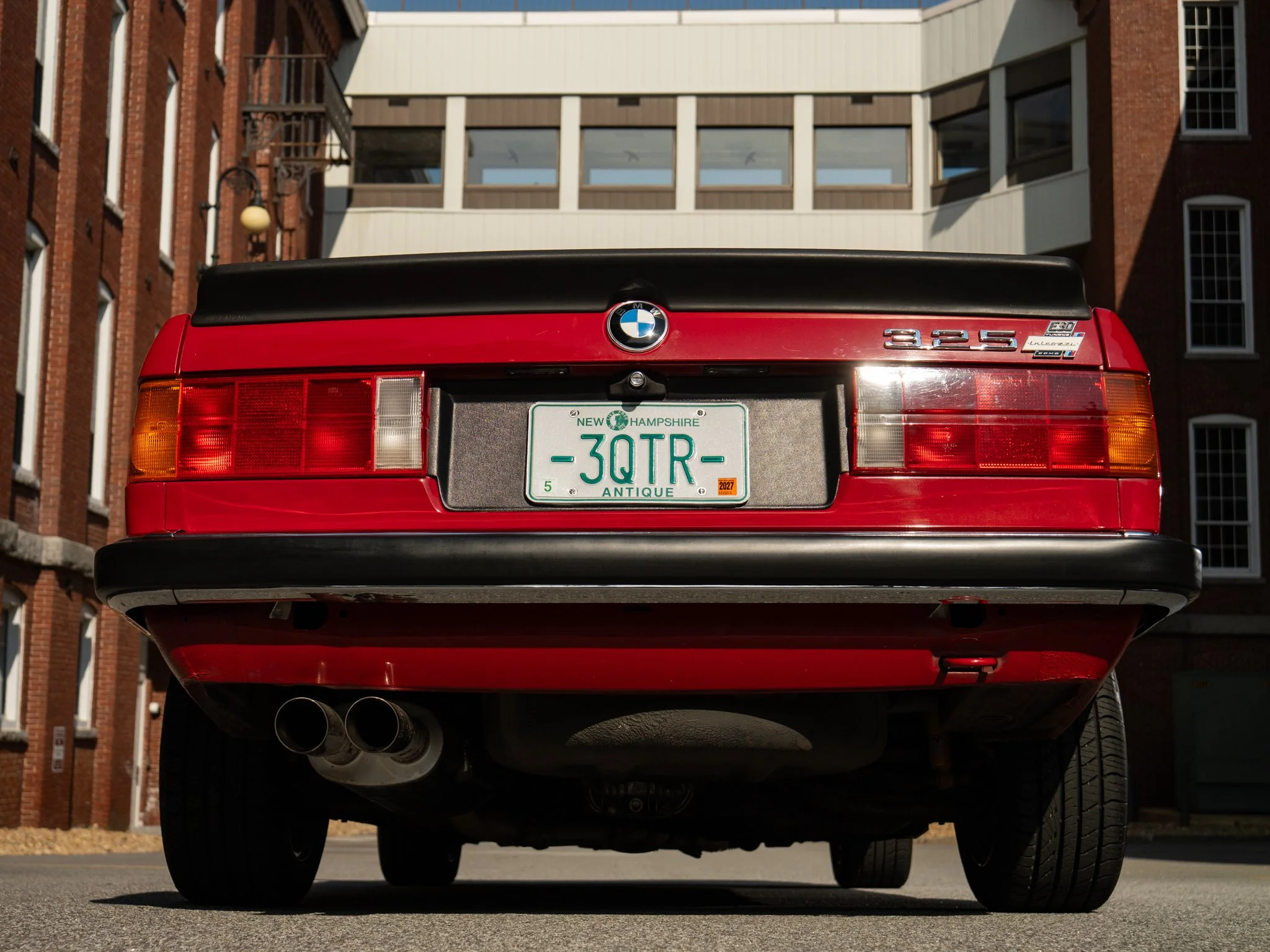 E30 325E (93).jpg
