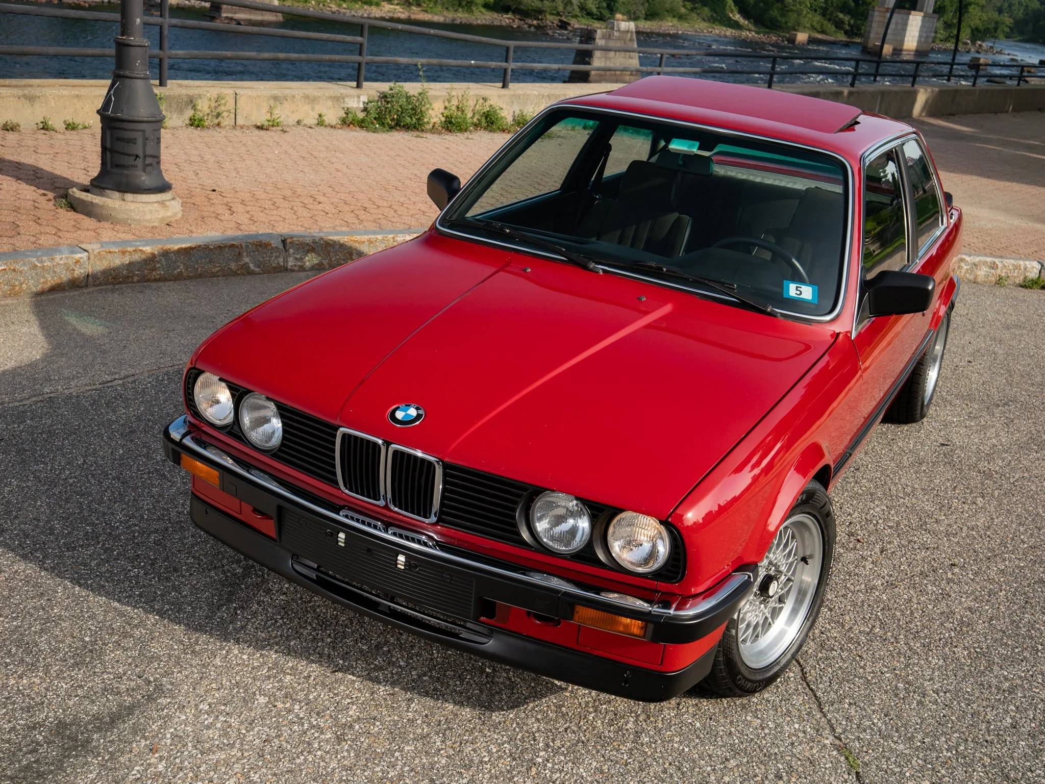 E30 325E (20).jpg