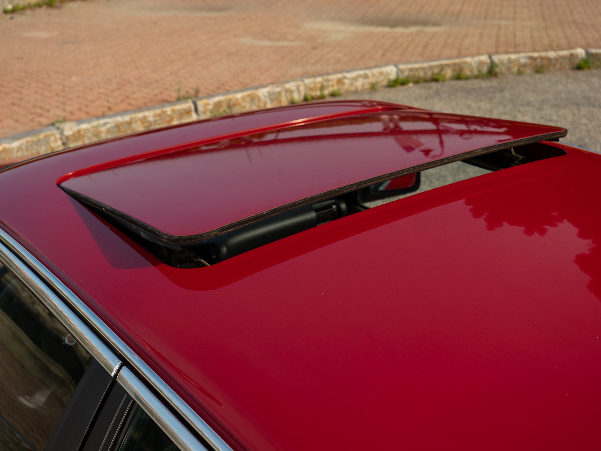 E30 325E (108).jpg
