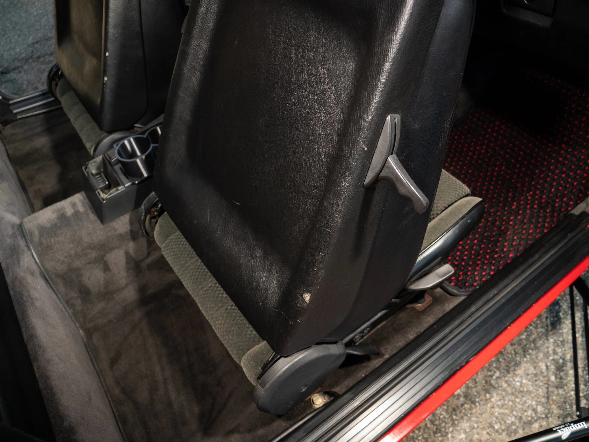 E30 325E (314).jpg