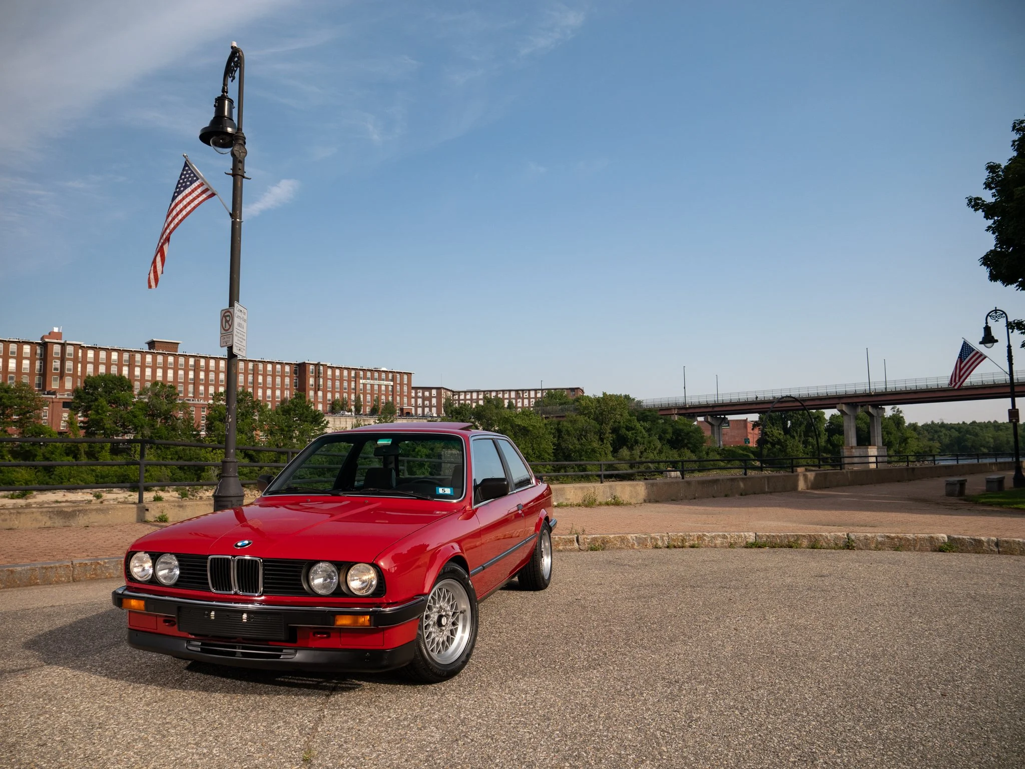 E30 325E (29).jpg