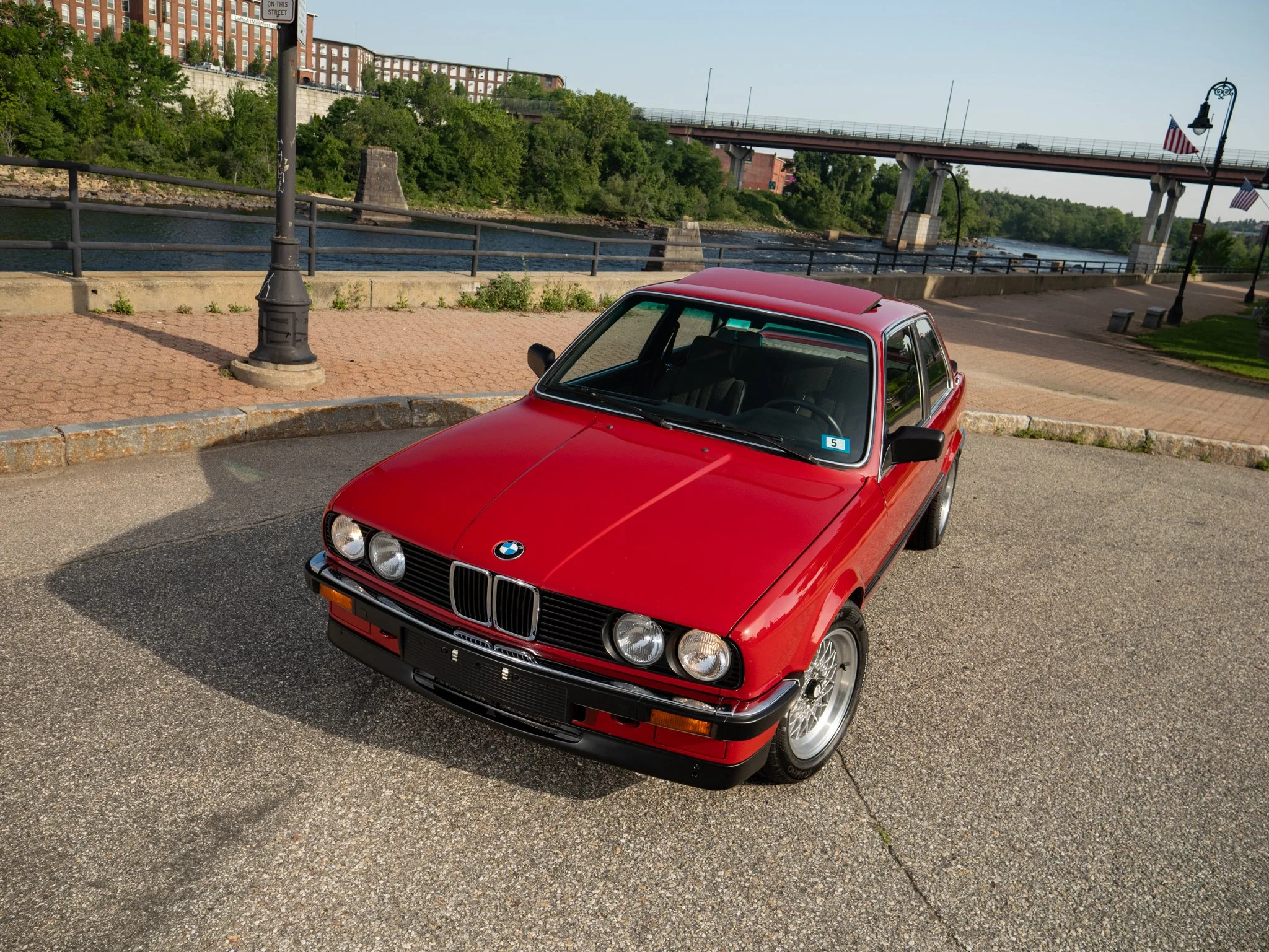 E30 325E (19).jpg
