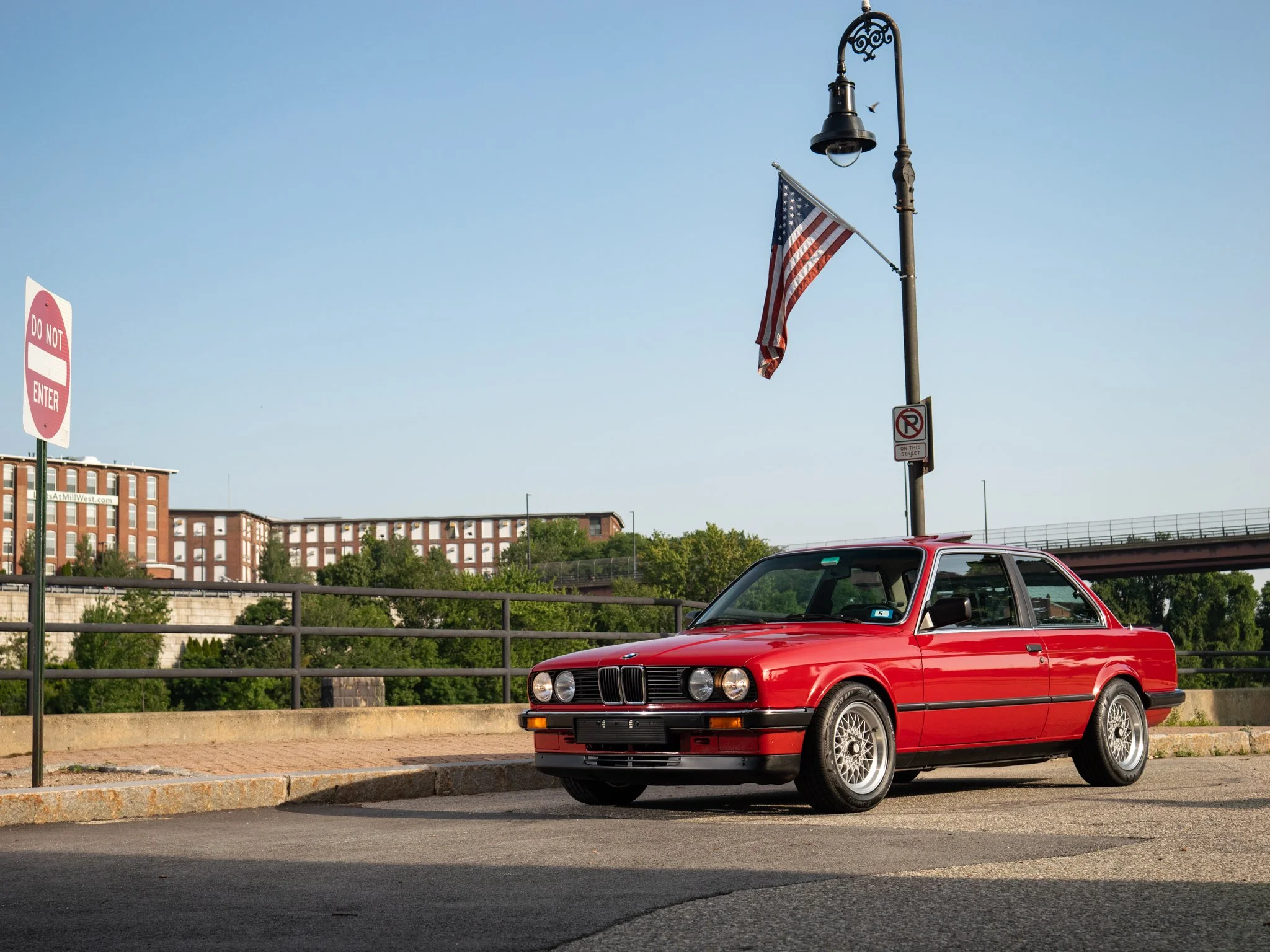 E30 325E (8).jpg