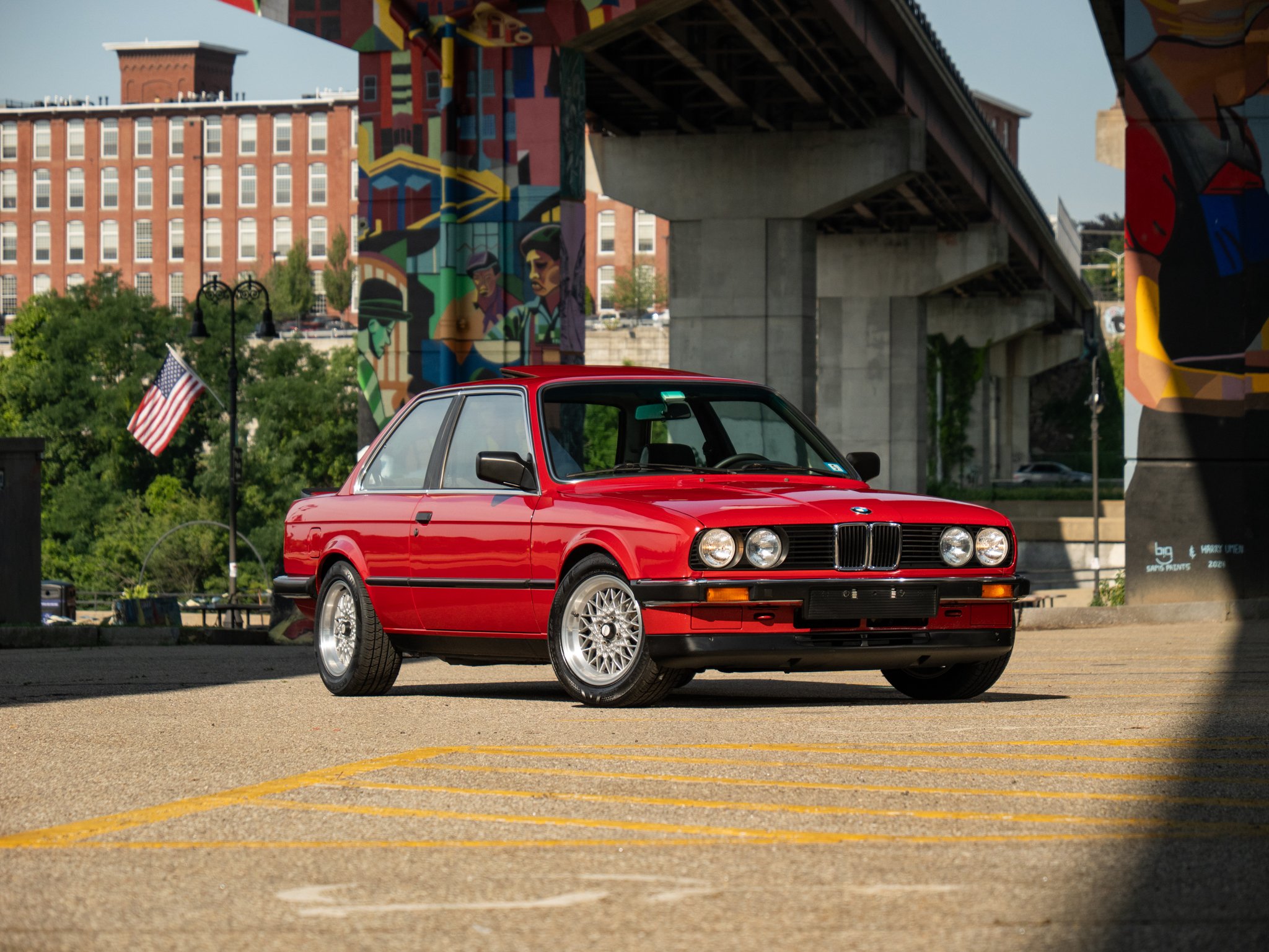E30 325E (40).jpg