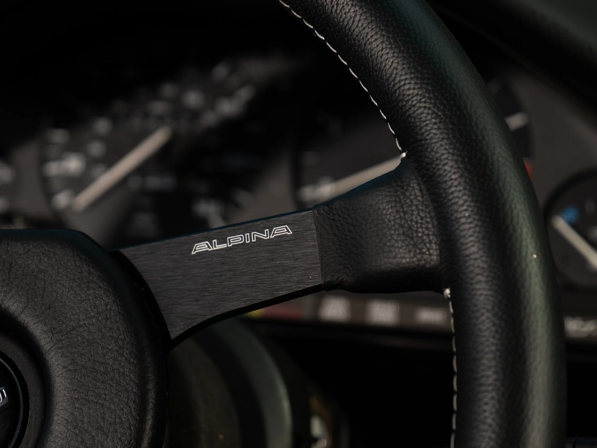 E30 325E (220).jpg