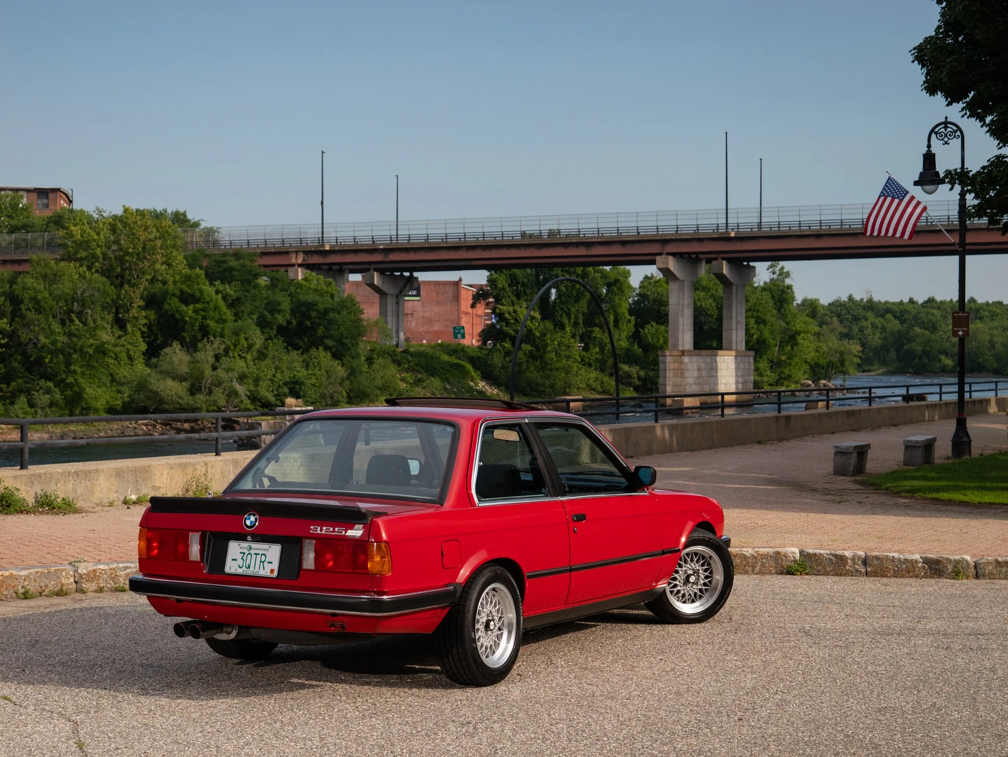 E30 325E (57).jpg