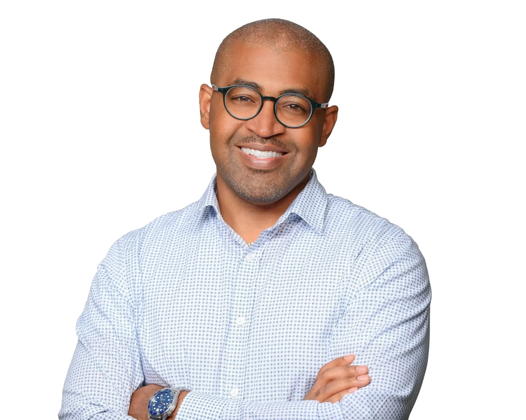Warren+Mullings+Essential+Headshot+SC7_6334-HQ.jpg
