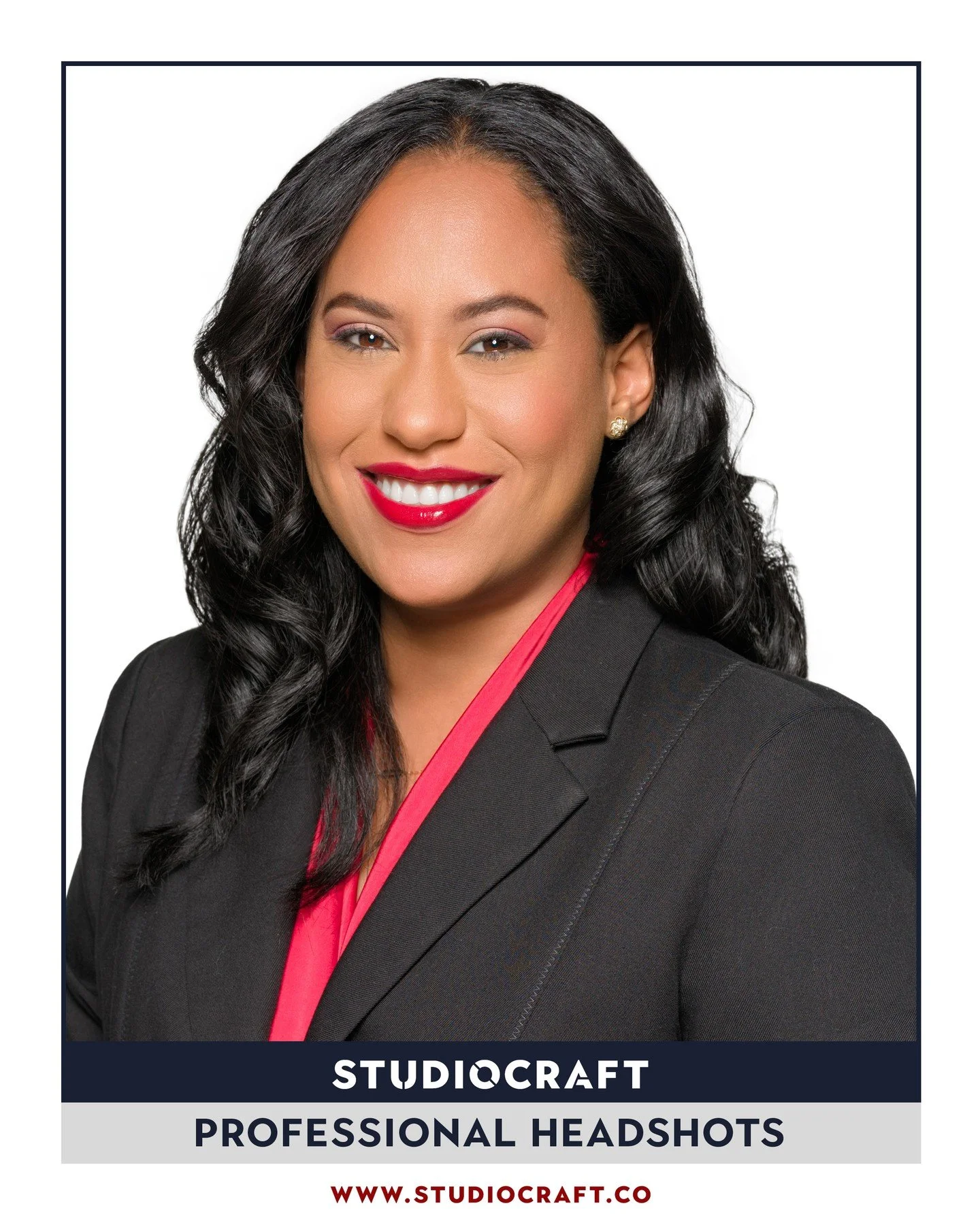 Unlocking Your Authenticity:⁠
⁠
Avoiding professional headshots means missing out on the chance to showcase your true self to the world. A well-captured portrait communicates authenticity, fostering trust and relatability among your audience.