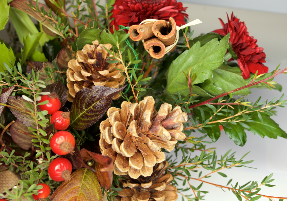 Holiday Hues: Christmas Centerpiece Workshop