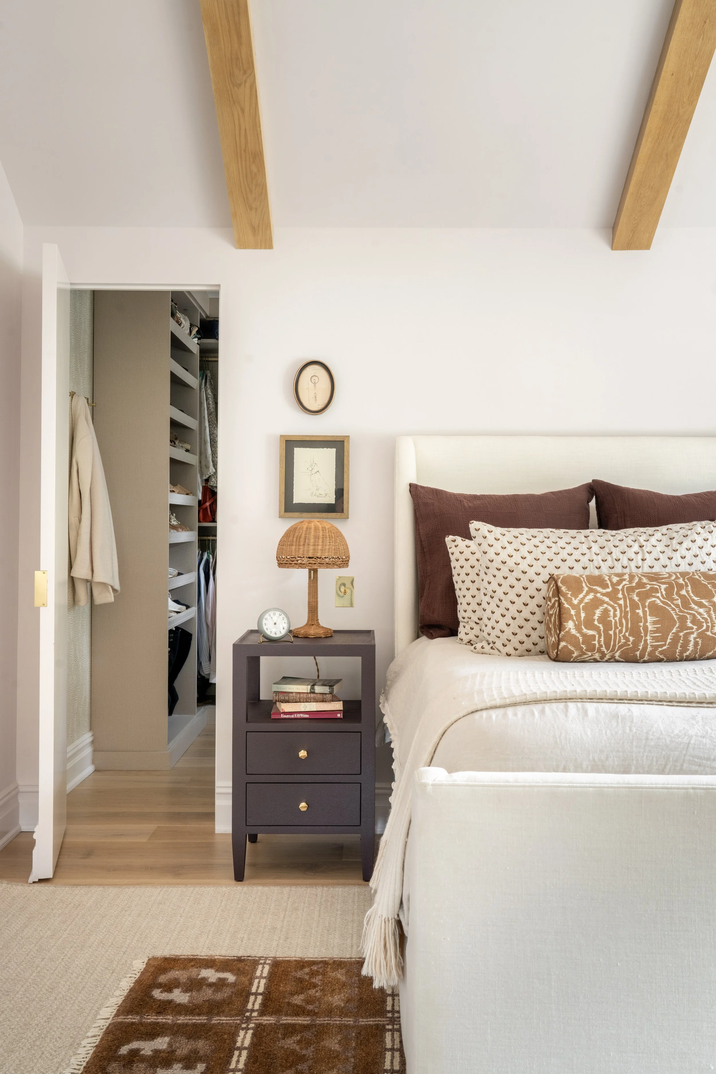 9 Primary Bedroom-E.jpg