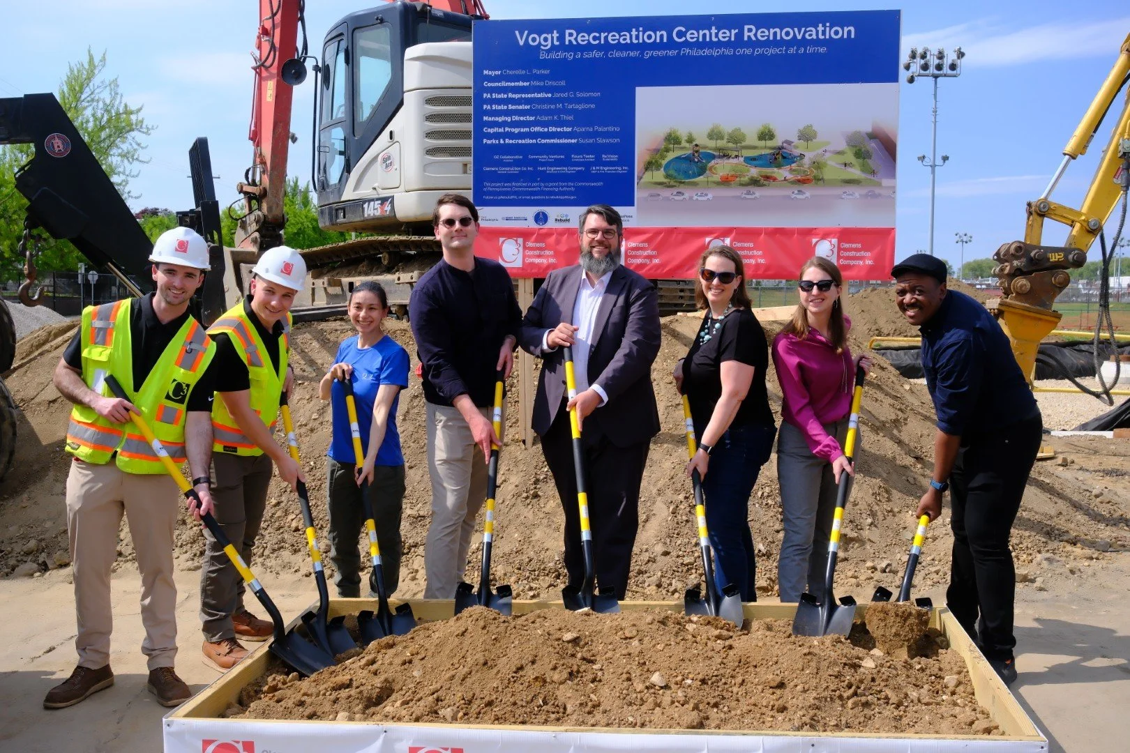 Last Friday, we celebrated the groundbreaking of the Vogt Recreation Center renovation alongside @community_ventures, @rebuild.phl PHL , @philaparkandrec city leaders, community members, and our project partners.

As architects for the building renov