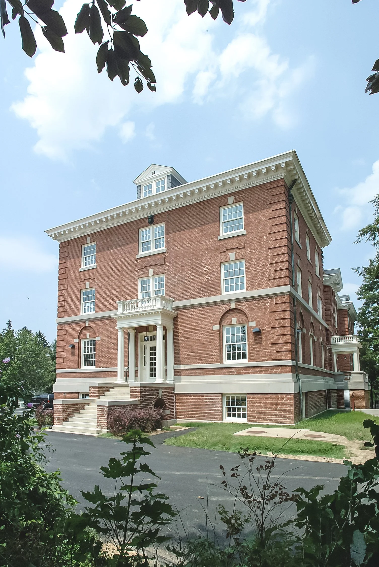 Shriner Hall 
Hood College   