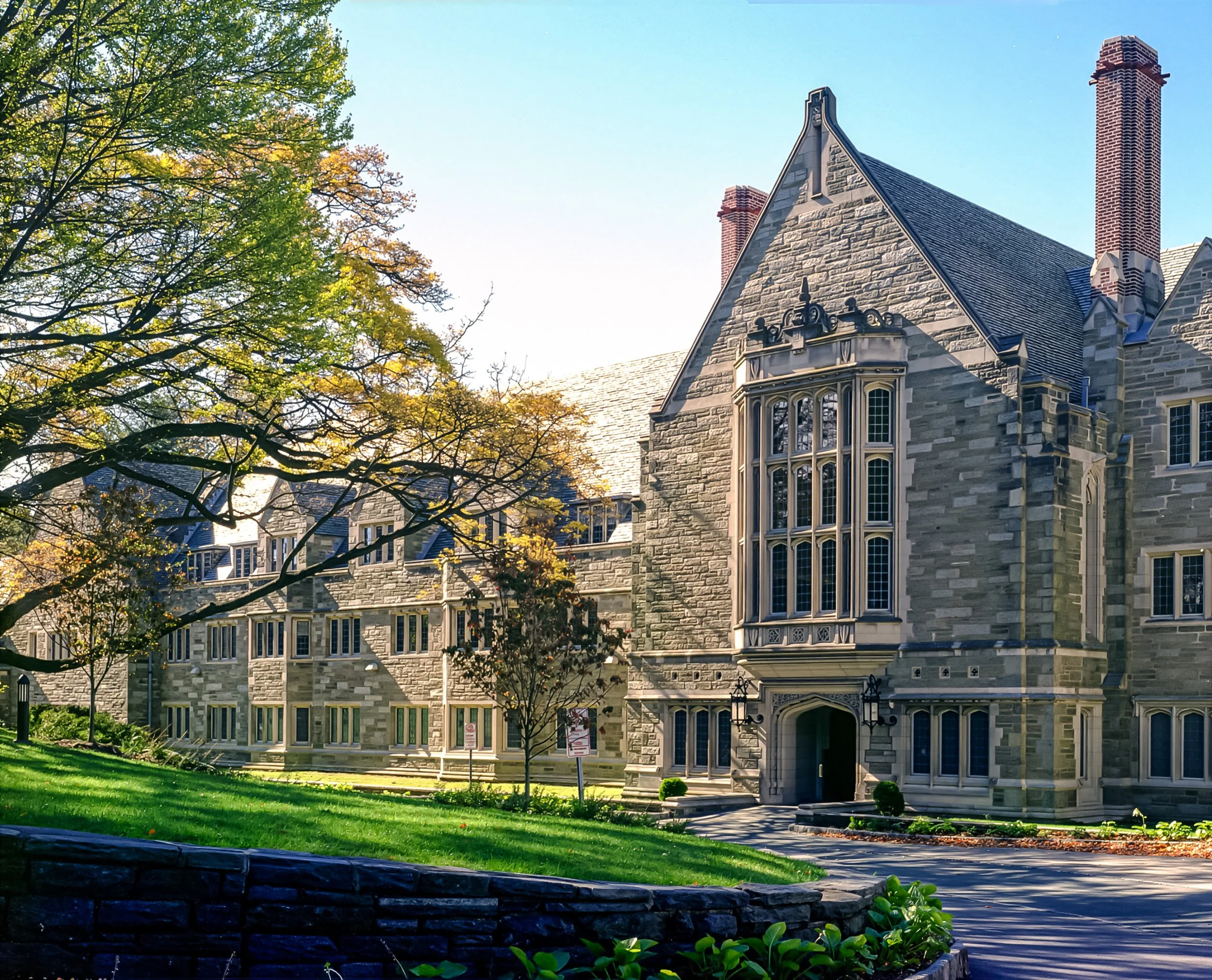  Rhoads Hall 
Bryn  Mawr College   