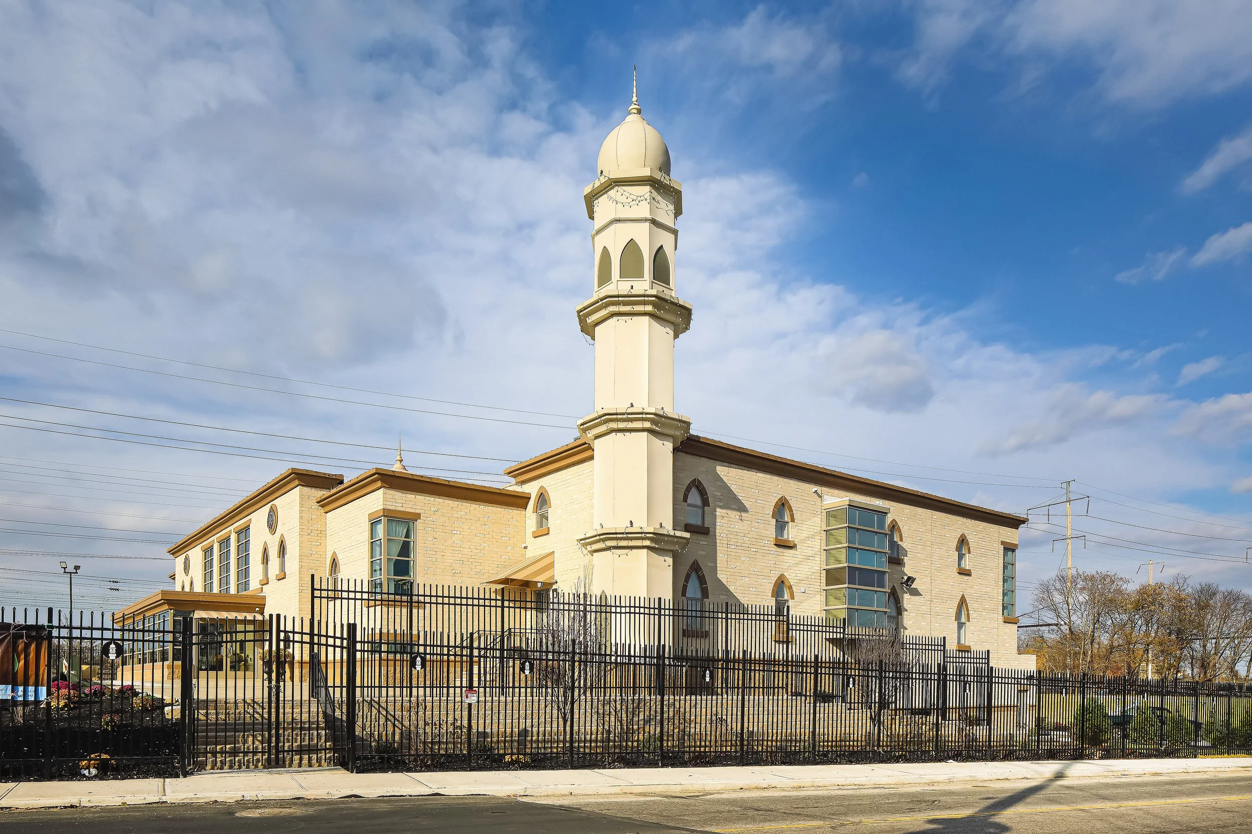  Ahmadiyya Mosque   