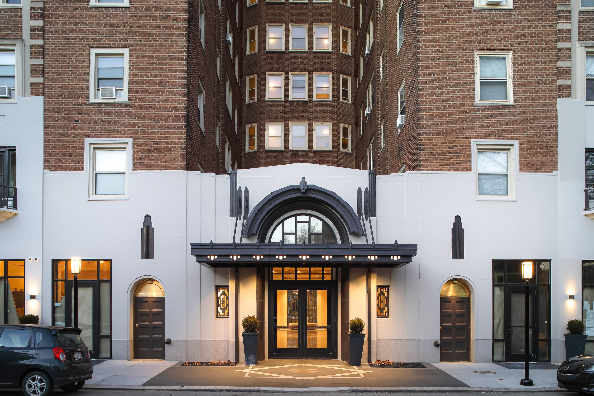   Garden Court 
POST Brothers   