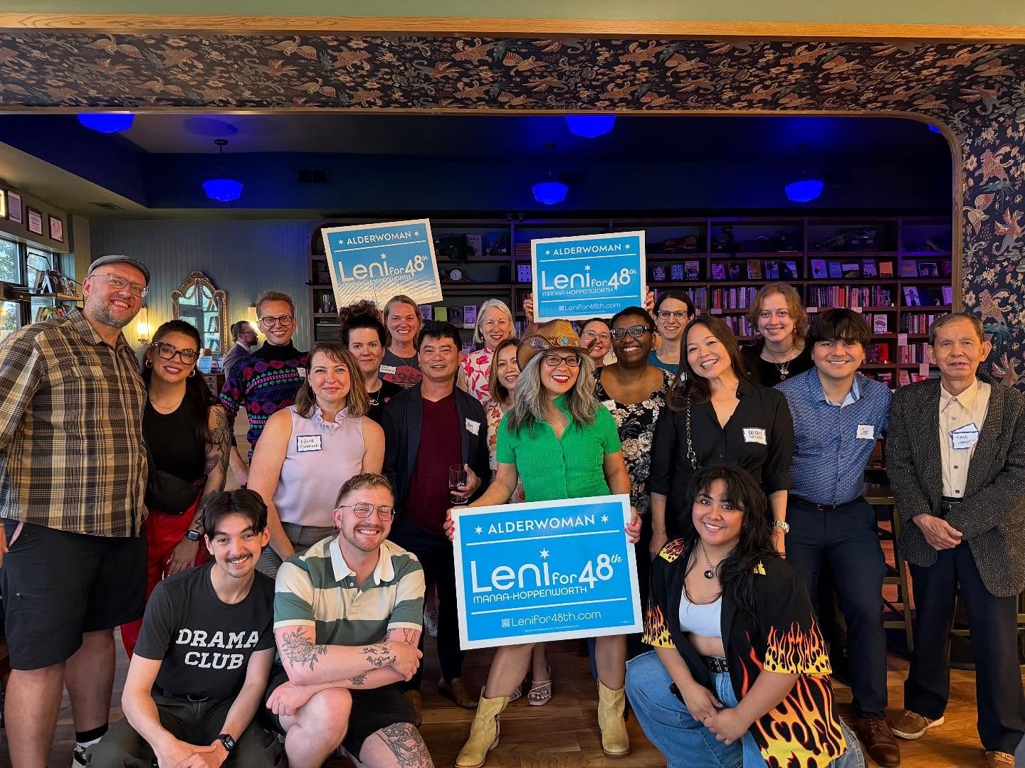 We had an amazing time last night celebrating Pride Month at @theunderstudychi ! 🏳️&zwj;🌈

Special thanks to Sun Wah BBQ 🥟 and @pizzalobo_ 🍕for the fantastic food! 

[images: group shot of smiling party goers holding &ldquo;Leni for 48th&rdquo; s