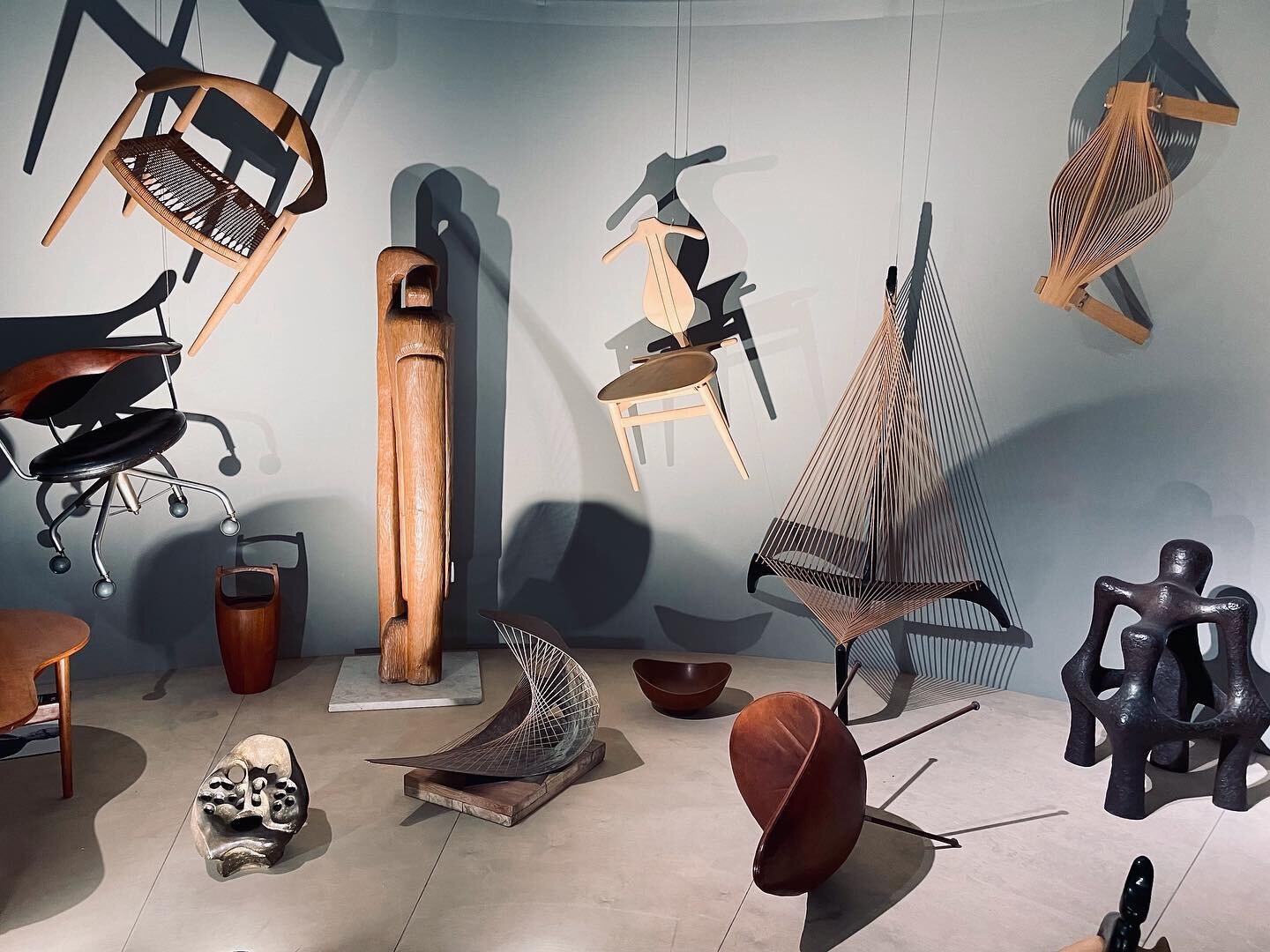 Designmuseum Danmark 🔸🟣◽️ The Magic of Form