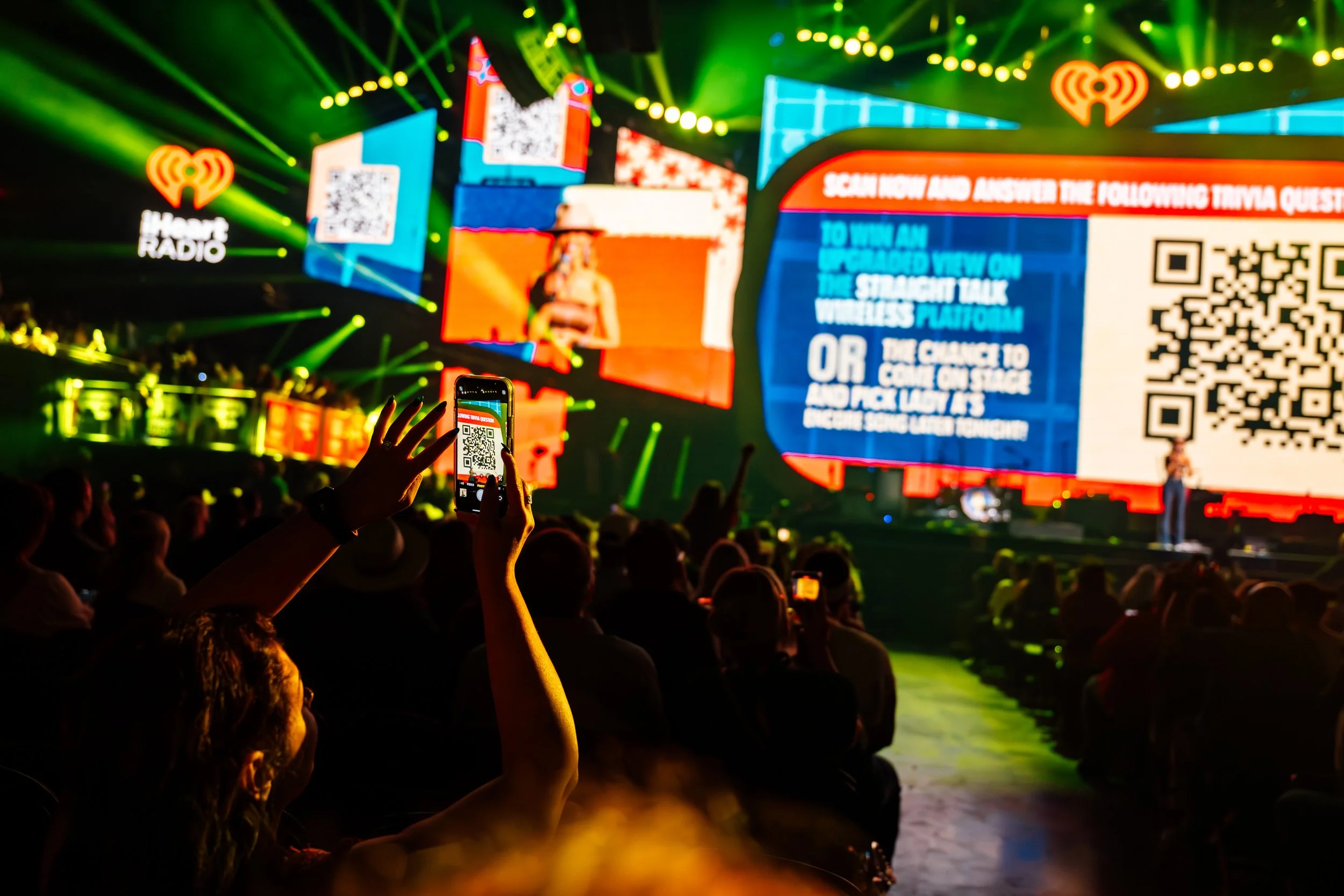 JordanHefler_iHeartCountryFestAustinTexas2024_MusicPhotography__25.jpg