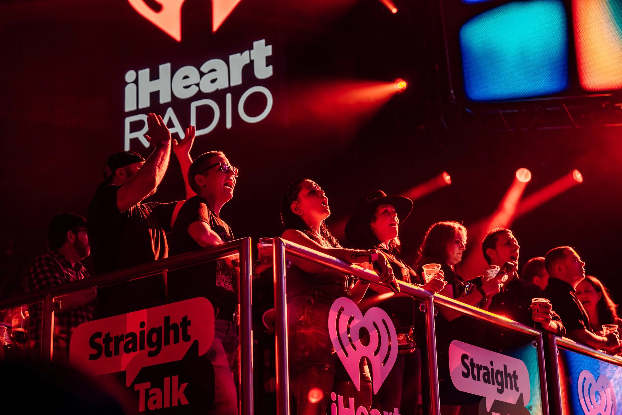 JordanHefler_iHeartCountryFestAustinTexas2024_MusicPhotography__27.jpg