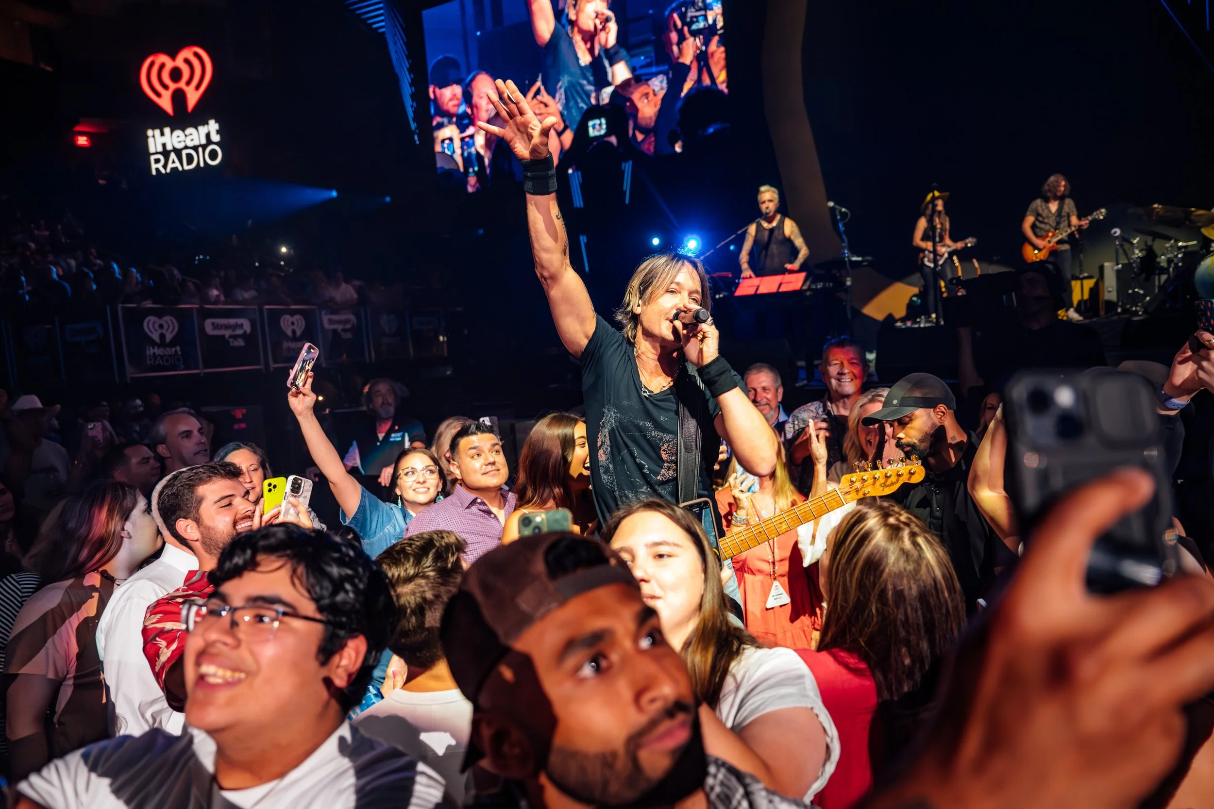 JordanHefler_iHeartCountryFestAustinTexas2024_MusicPhotography__41.jpg