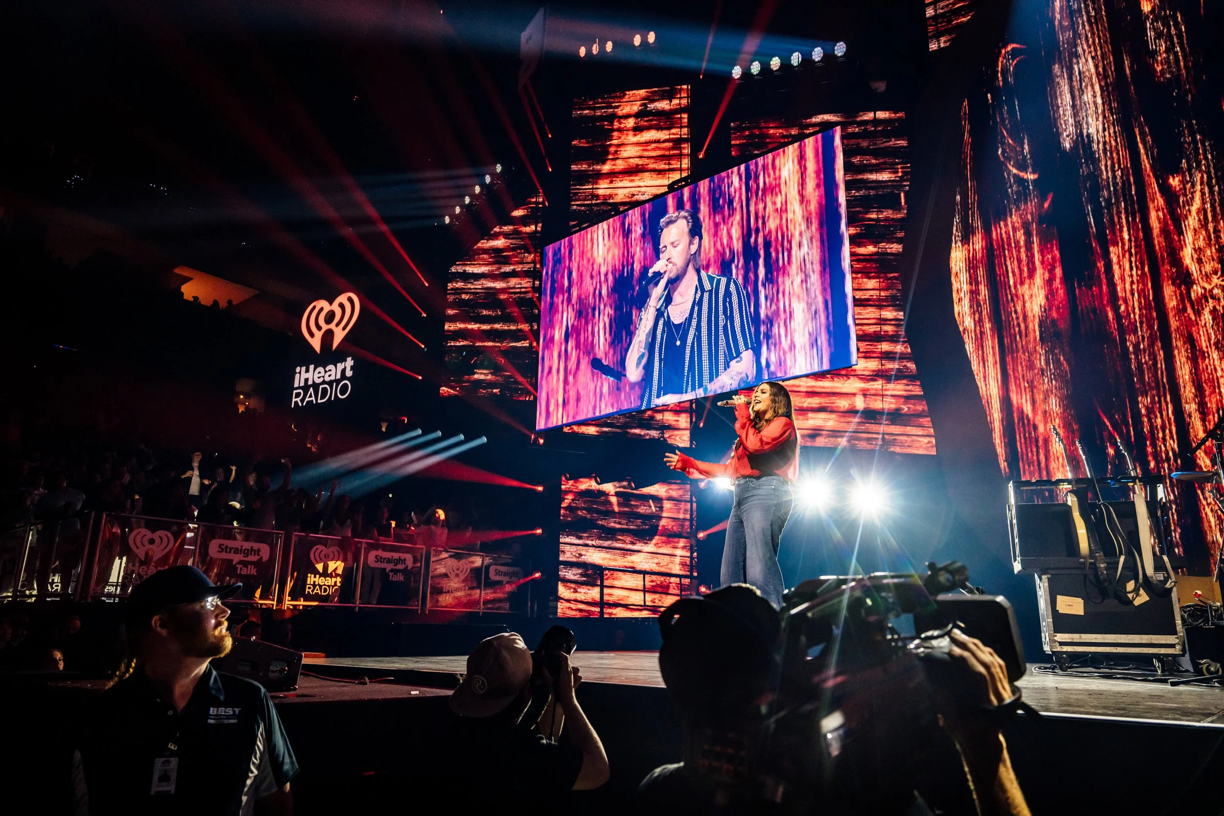 JordanHefler_iHeartCountryFestAustinTexas2024_MusicPhotography__45.jpg