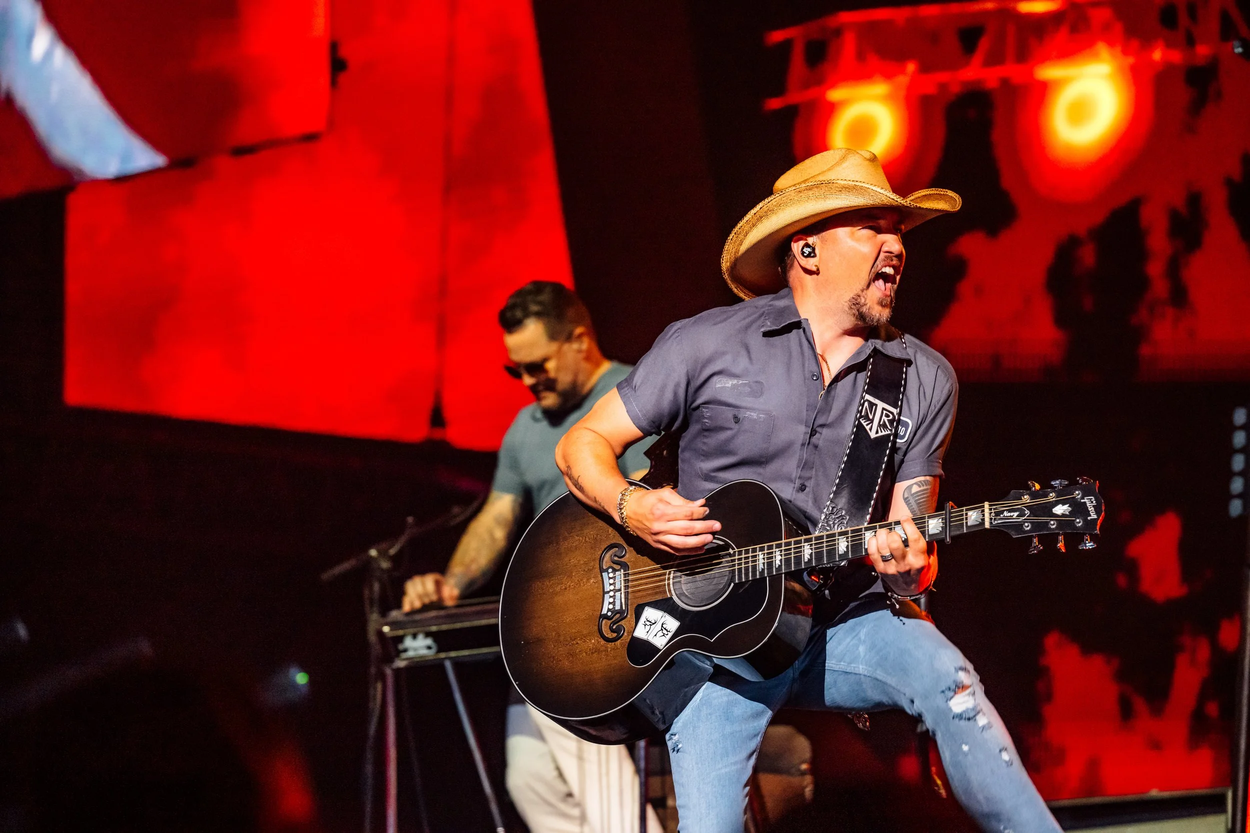 JordanHefler_iHeartCountryFestAustinTexas2024_MusicPhotography__54.jpg