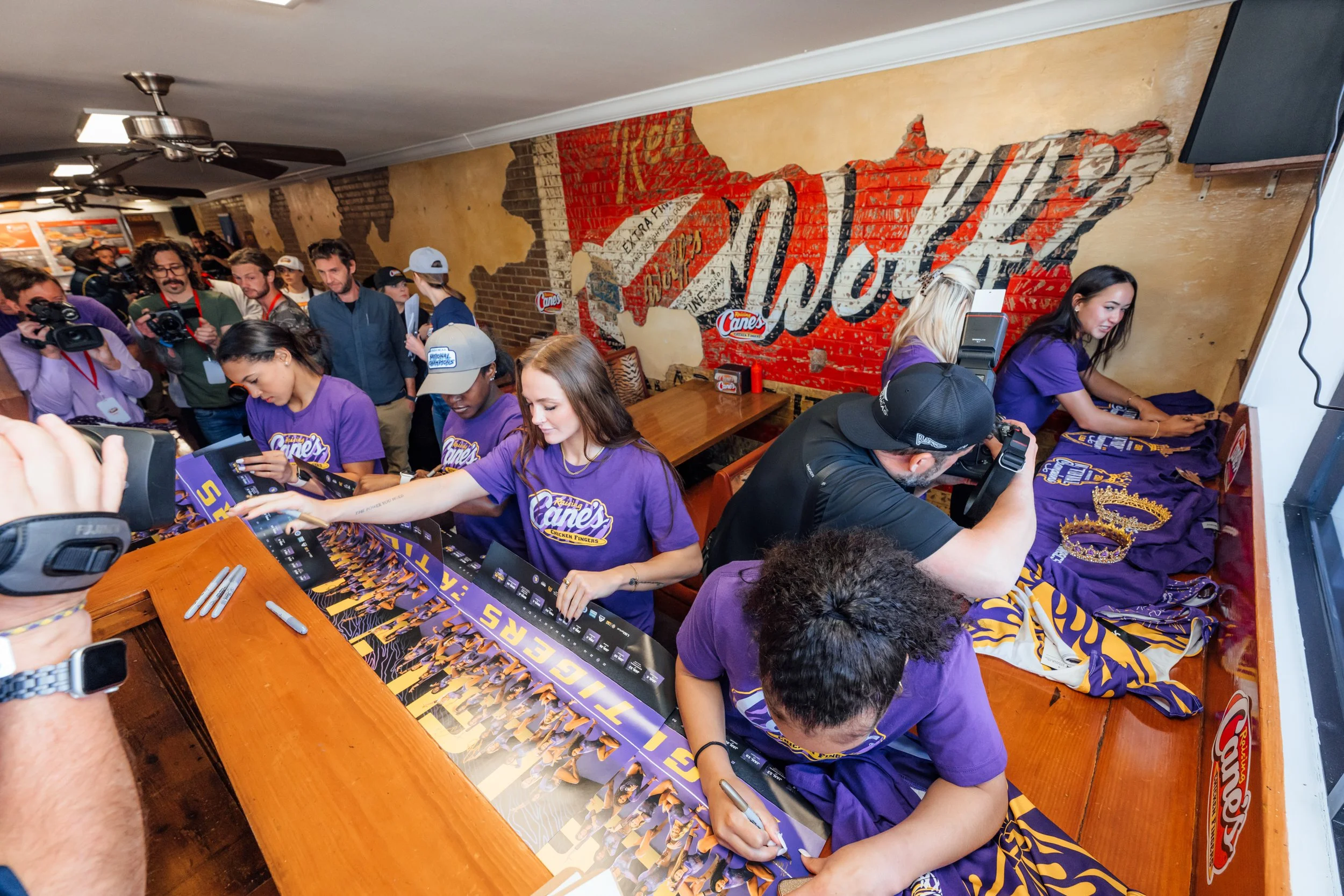 JordanHefler_LSUGymansticsRaisingCanes_CommercialPhotography__3.jpg