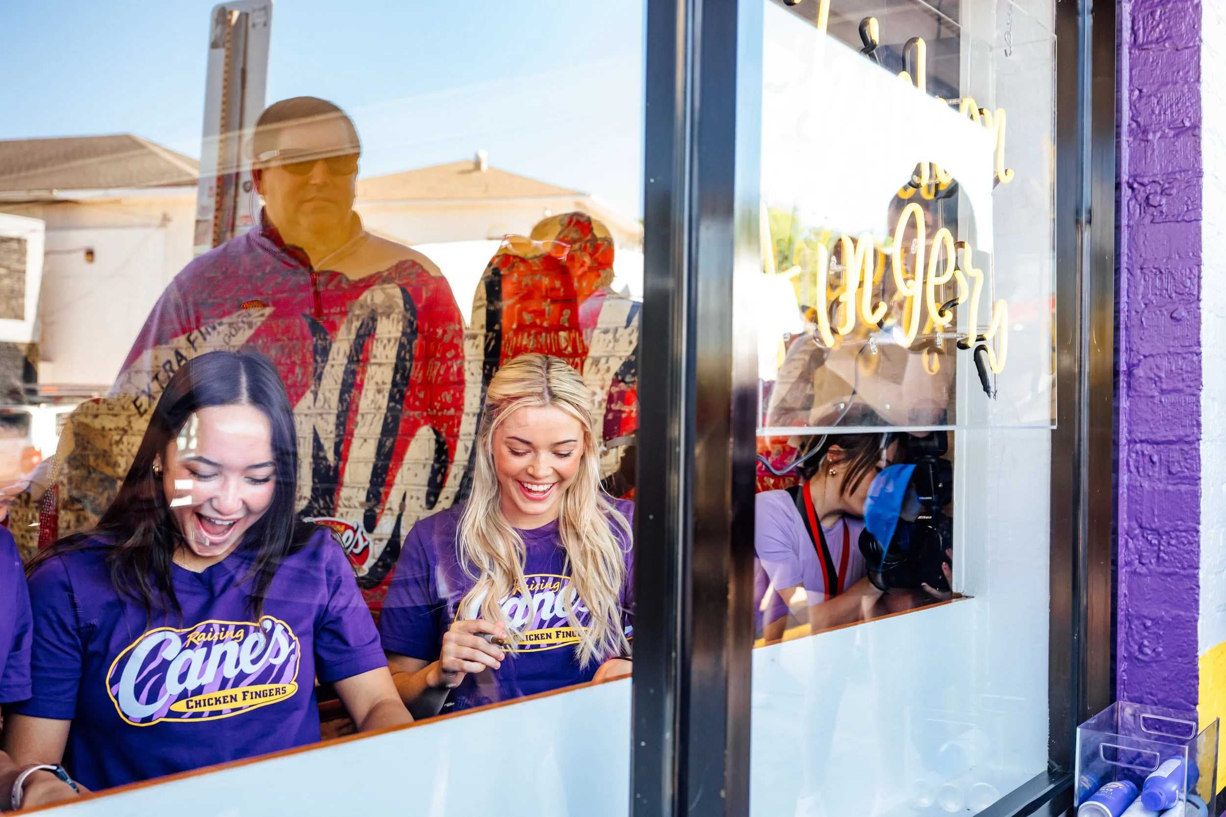 JordanHefler_LSUGymansticsRaisingCanes_CommercialPhotography__5.jpg