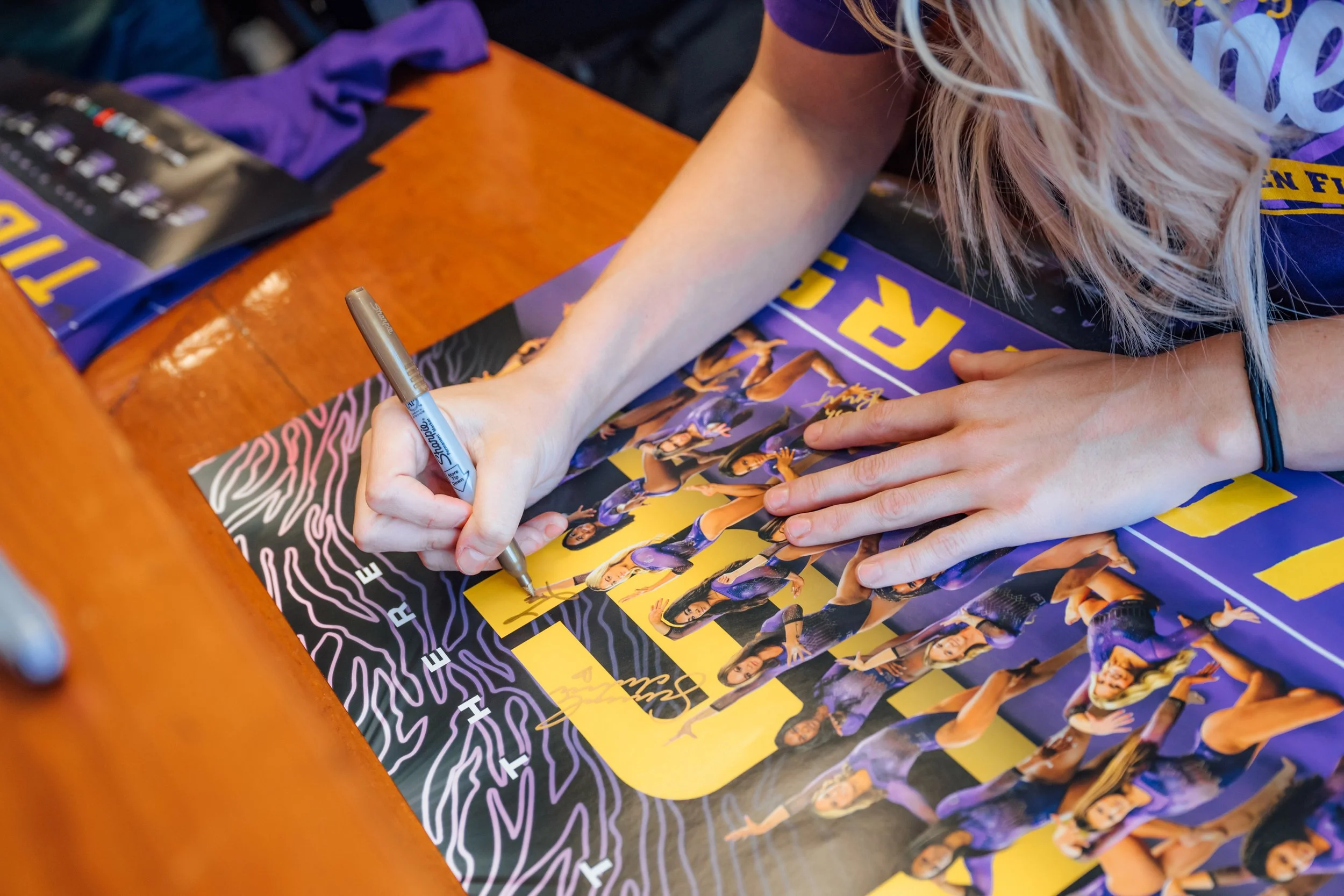 JordanHefler_LSUGymansticsRaisingCanes_CommercialPhotography__7.jpg