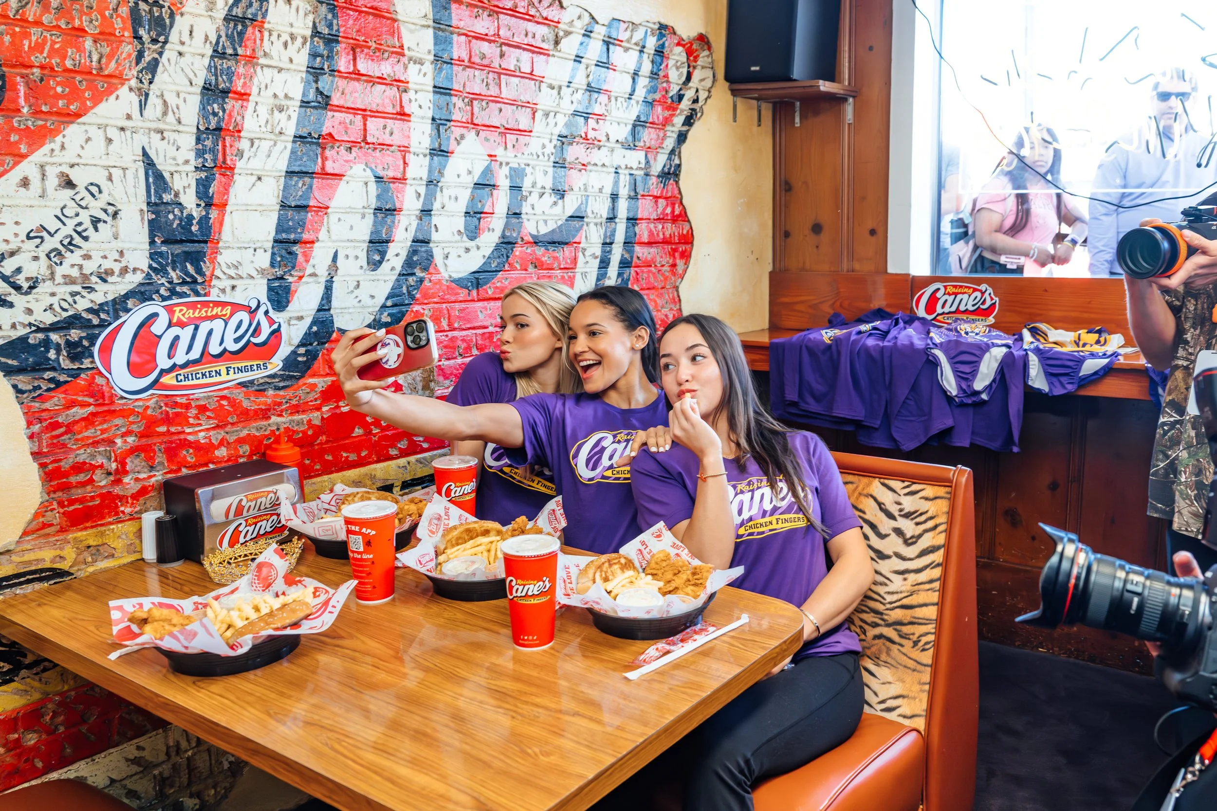 JordanHefler_LSUGymansticsRaisingCanes_CommercialPhotography__10.jpg