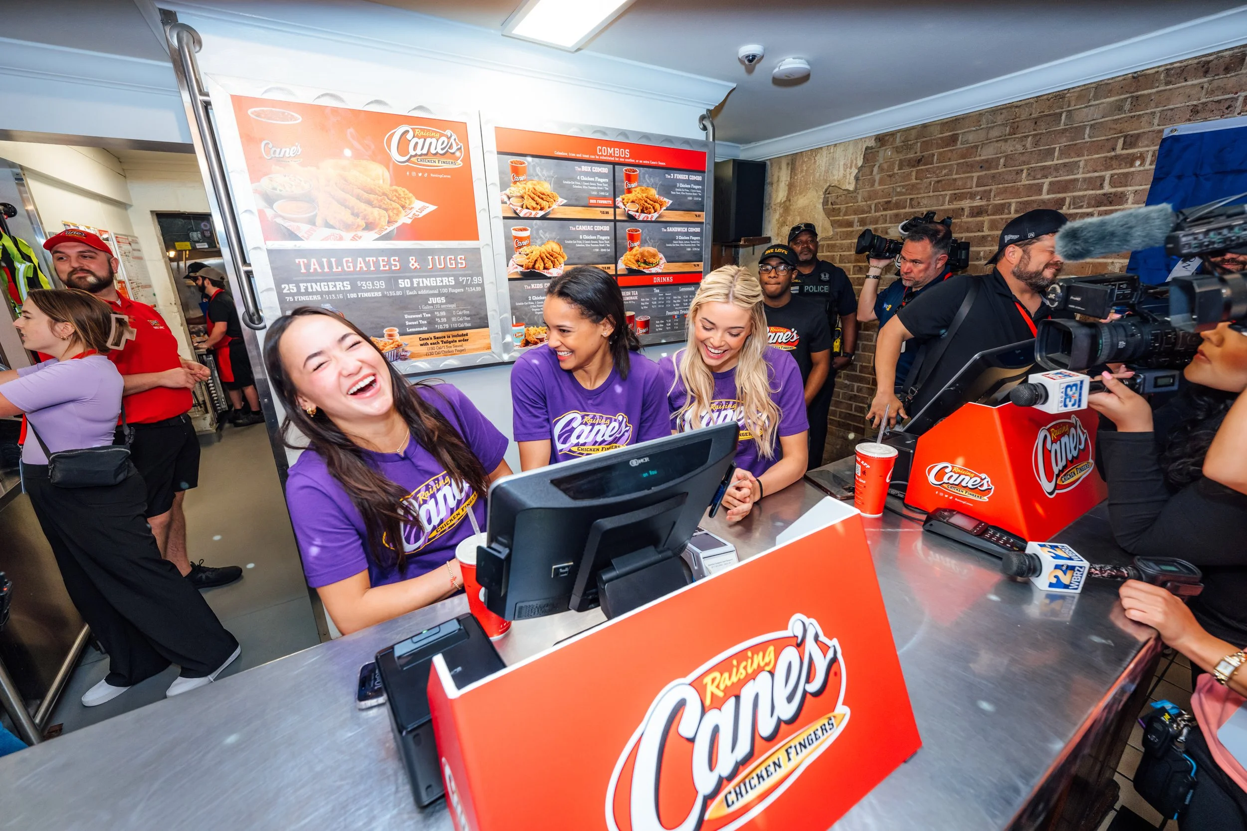 JordanHefler_LSUGymansticsRaisingCanes_CommercialPhotography__16.jpg