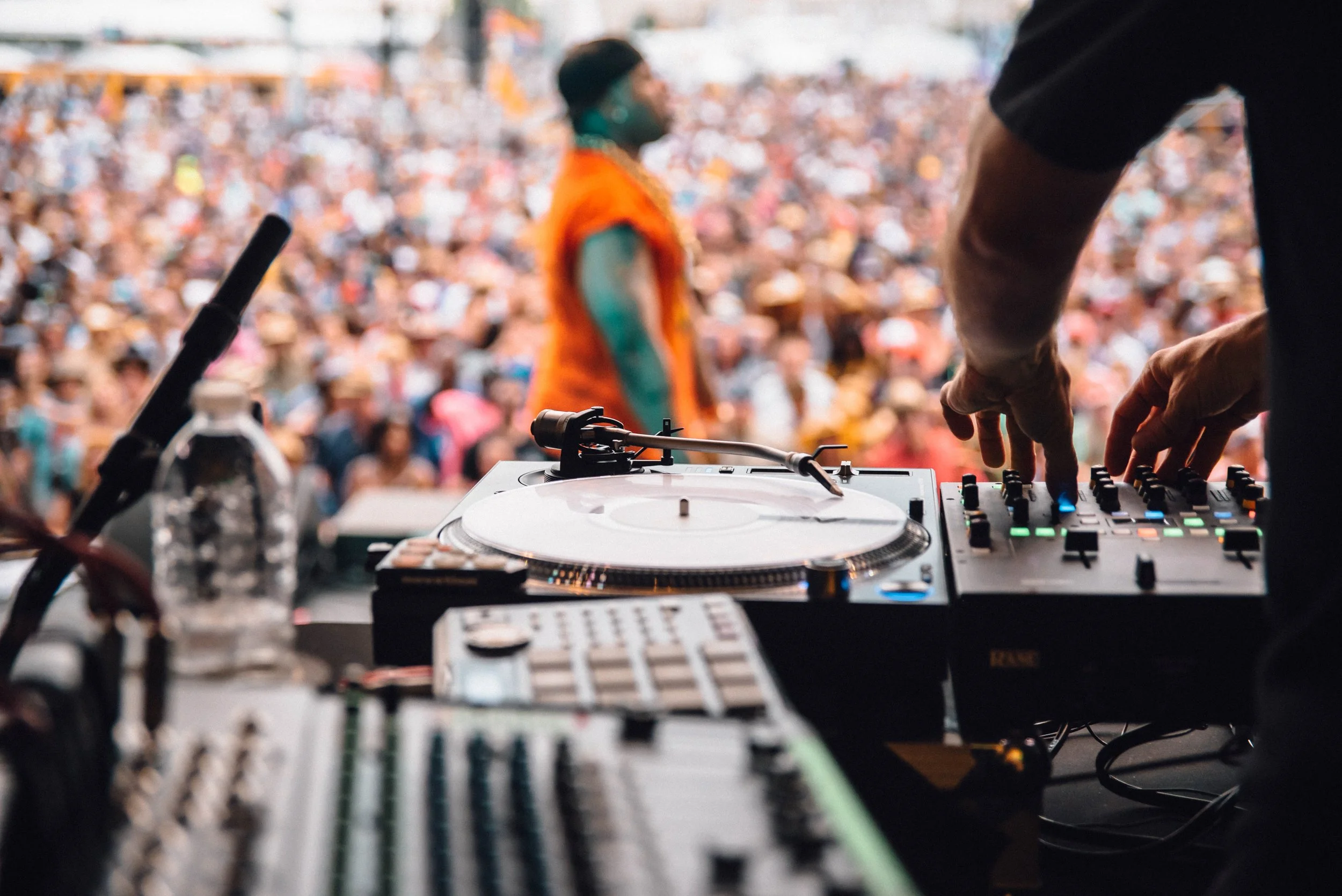 JordanHefler_LLCoolJ_ConcertPhotography_11.jpg