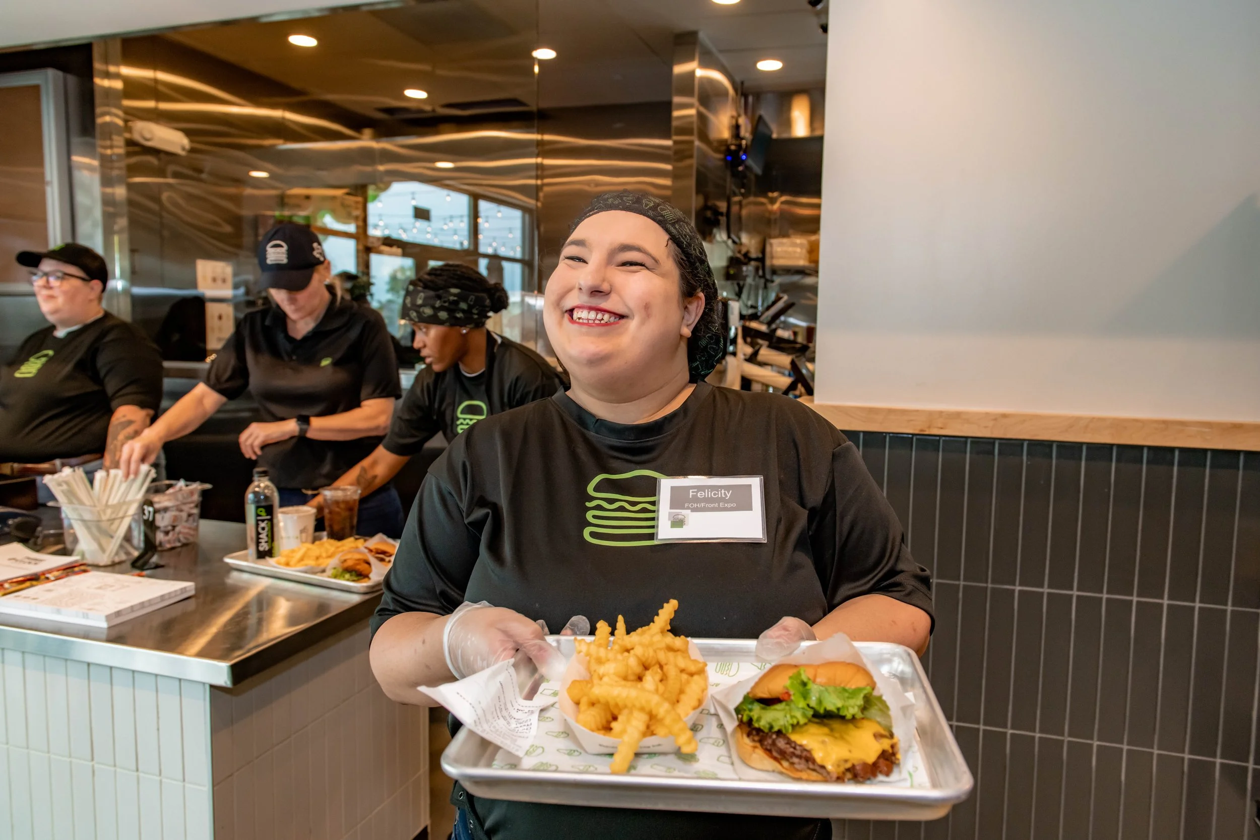 JordanHefler_ShakeShack_CommercialPhotography_13.jpg