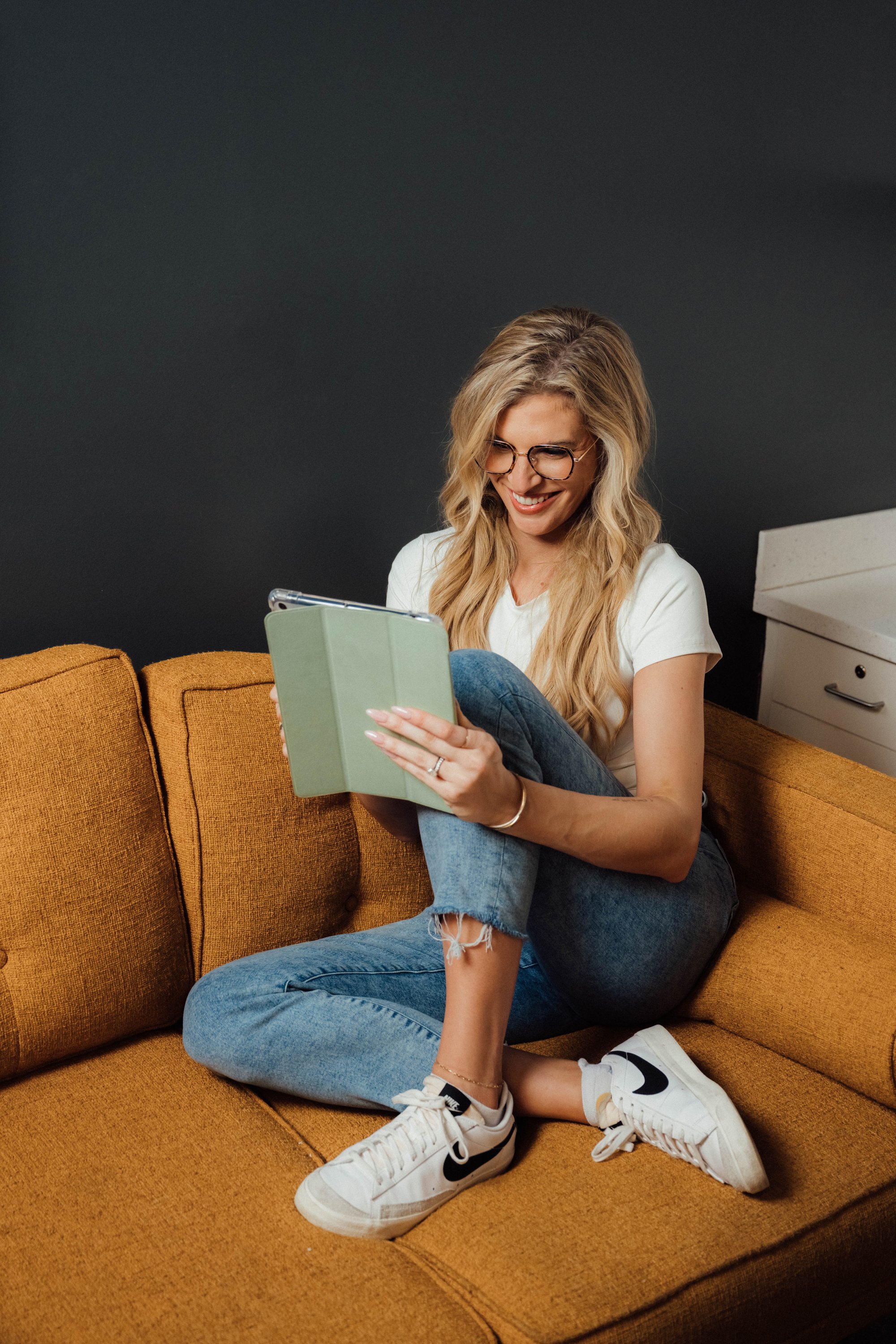 JordanHefler_AlexandraAitken_PortraitPhotography__15.jpg