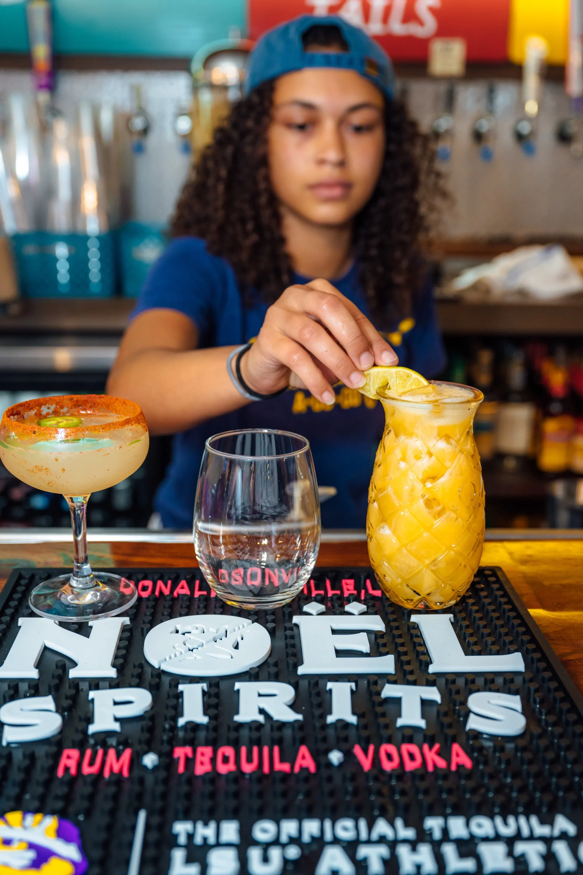 JordanHefler_NoelFamilyDistilleries_CommercialPhotography__12.jpg