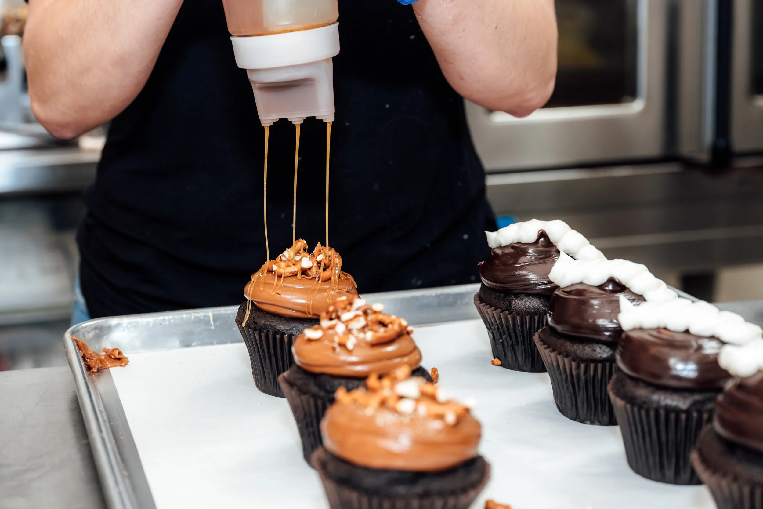 JordanHefler_Smallcakes_CommercialPhotography__1.jpg