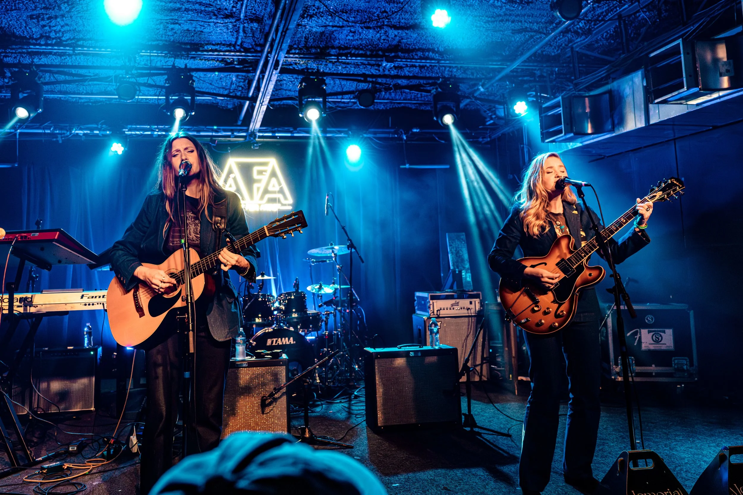 JordanHefler_SXSW2025_MusicPhotography__109.jpg